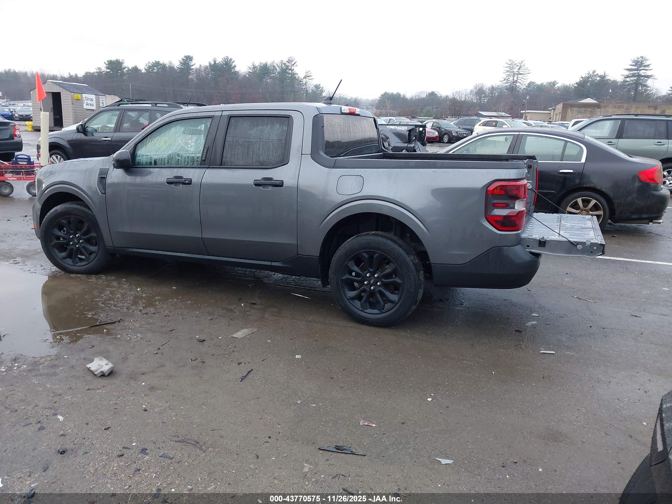 FORD MAVERICK image 3