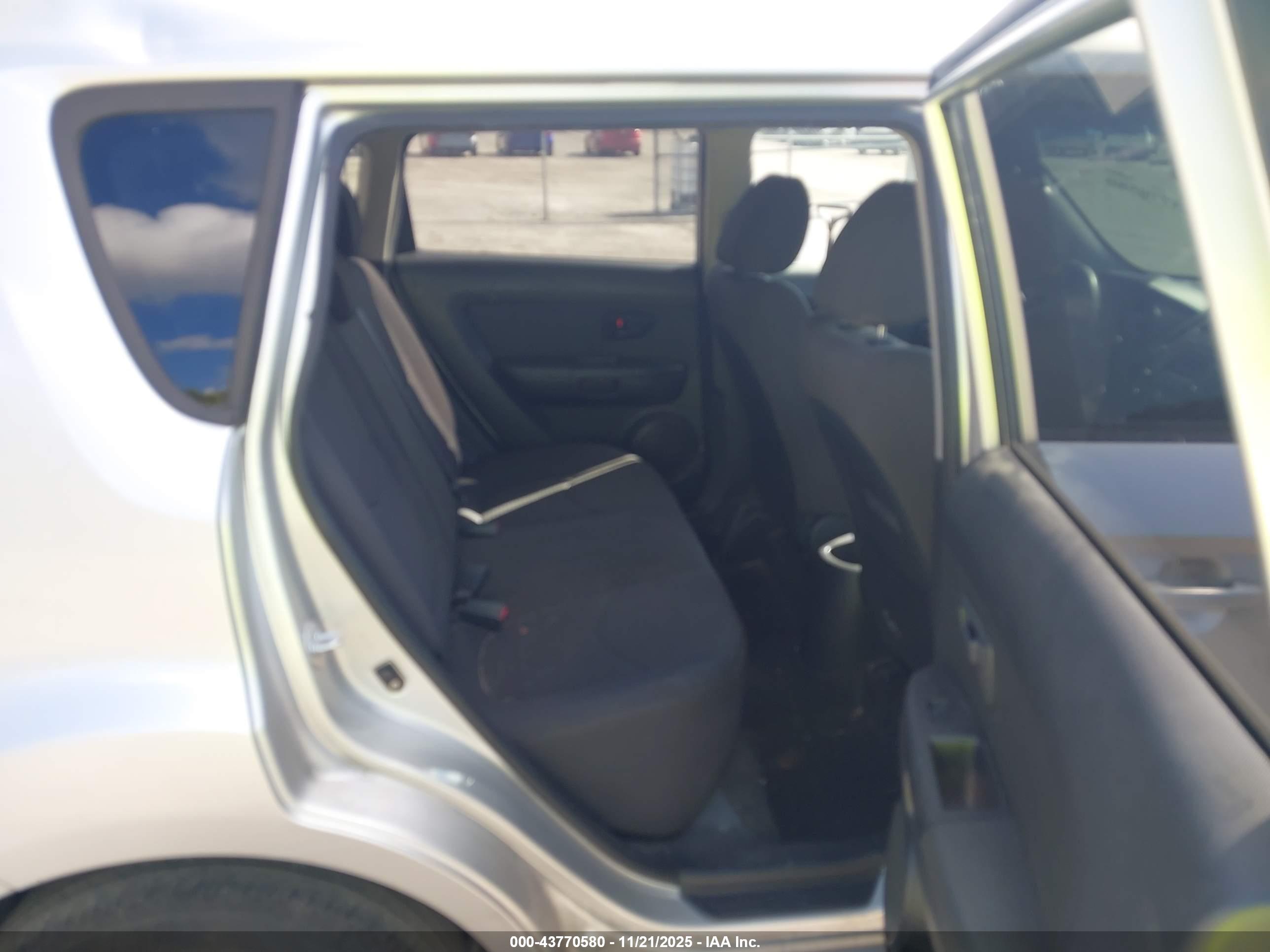 KIA SOUL image 8