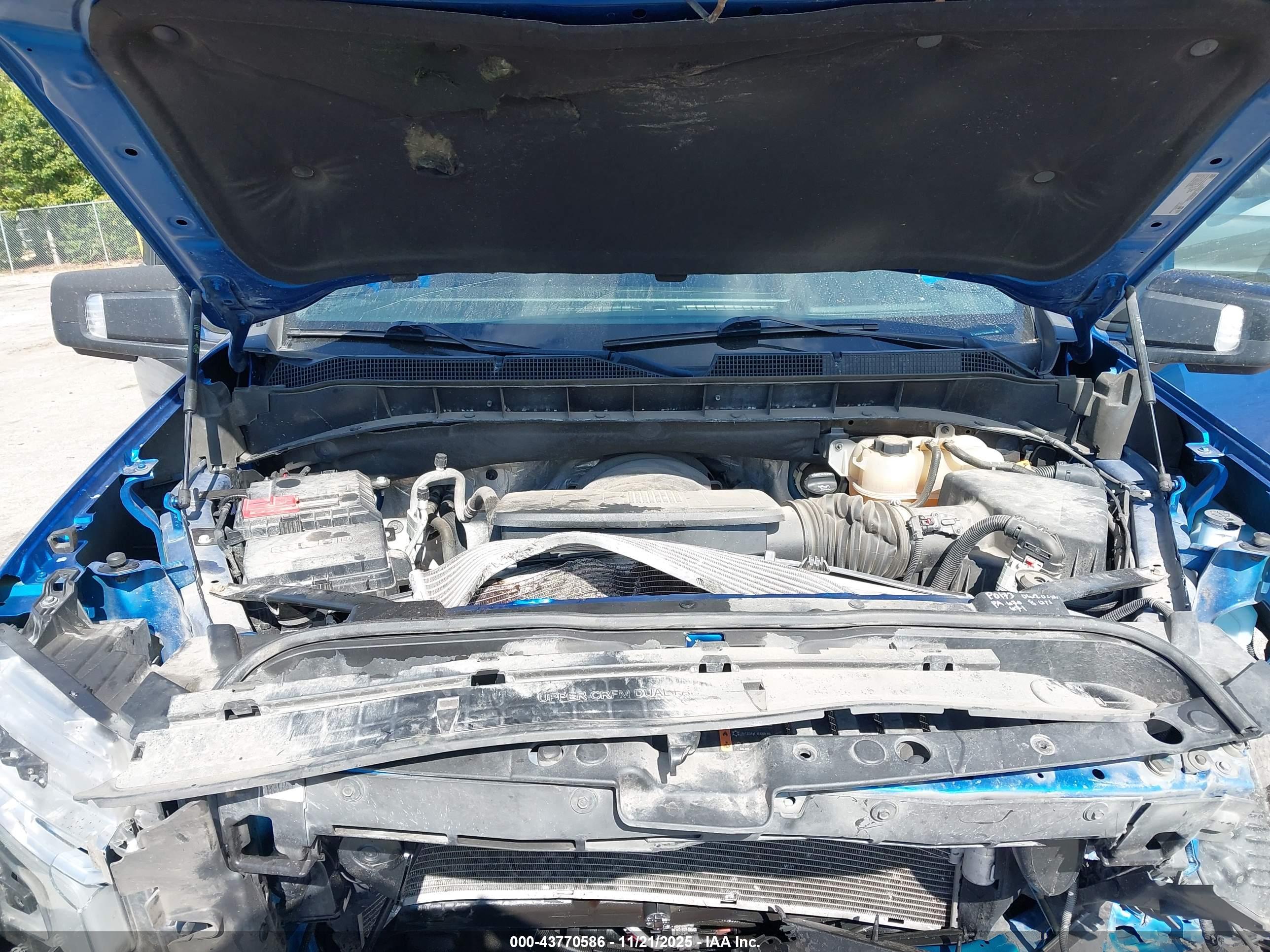 CHEVROLET SILVERADO image 10