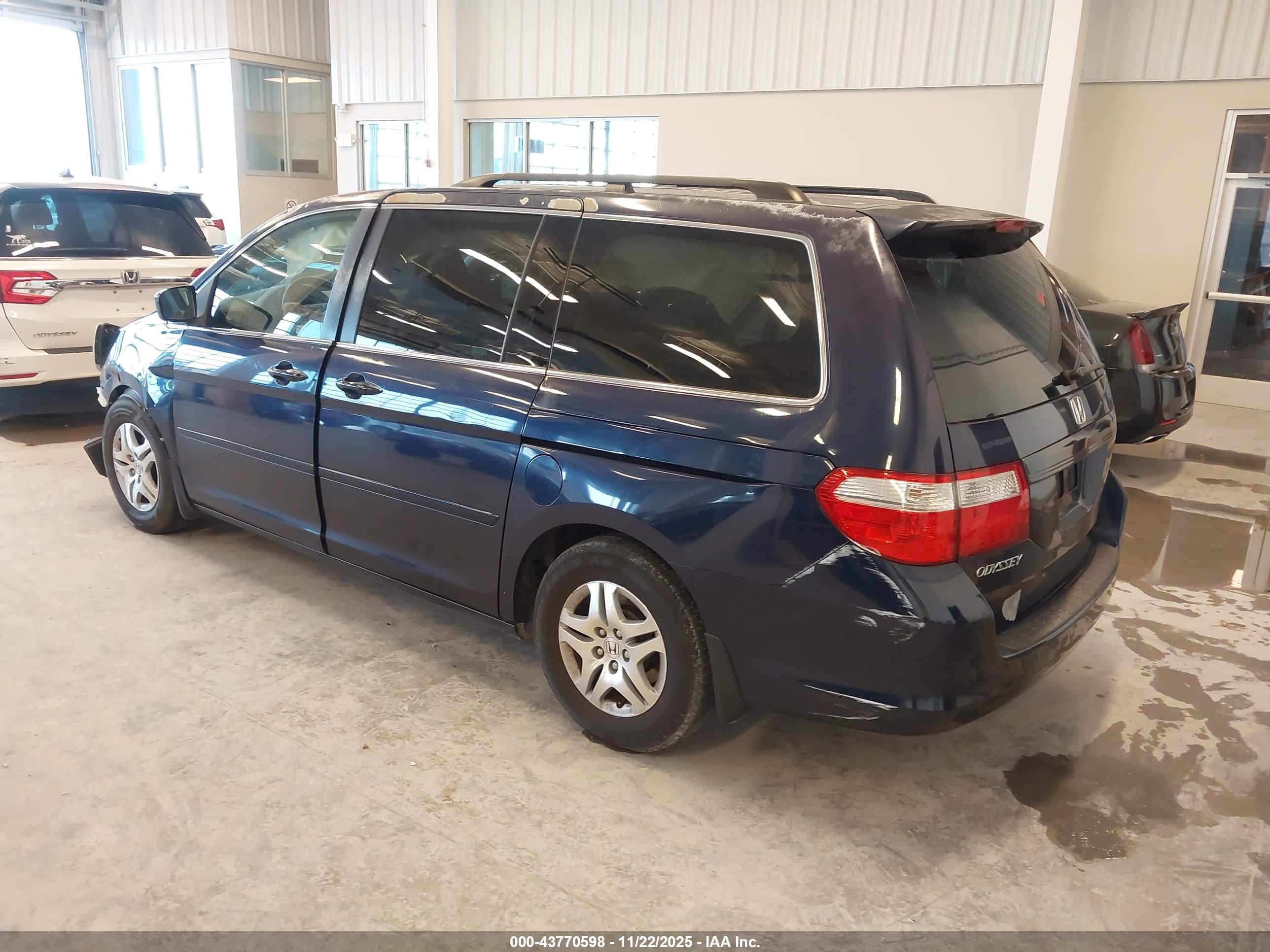 HONDA ODYSSEY image 3