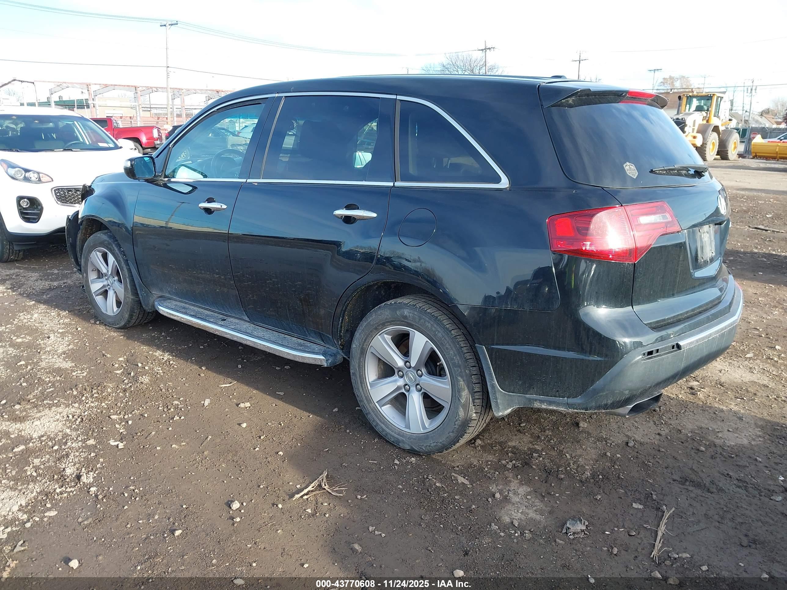 ACURA MDX image 3