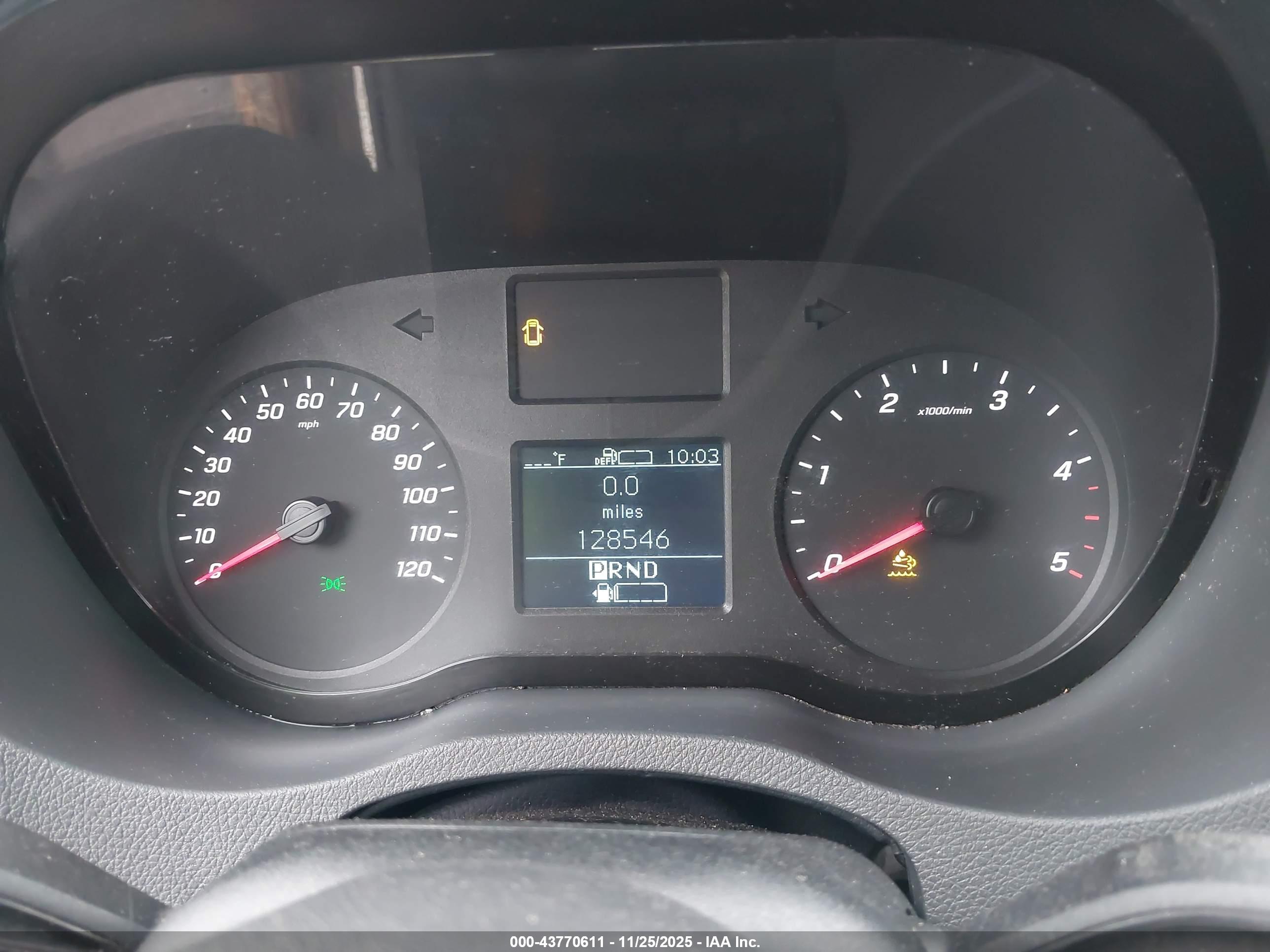 MERCEDES-BENZ SPRINTER image 7