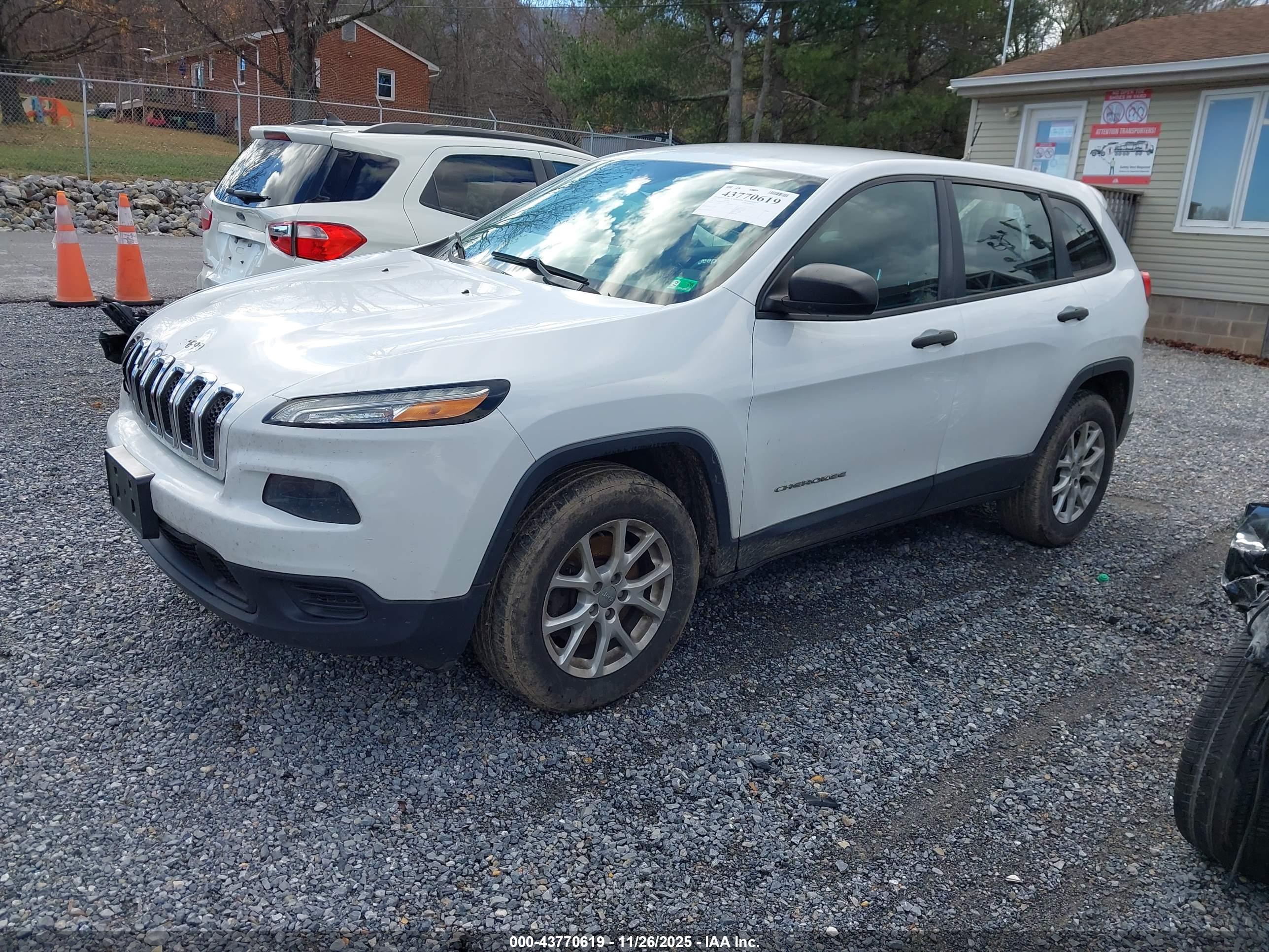 JEEP CHEROKEE image 2