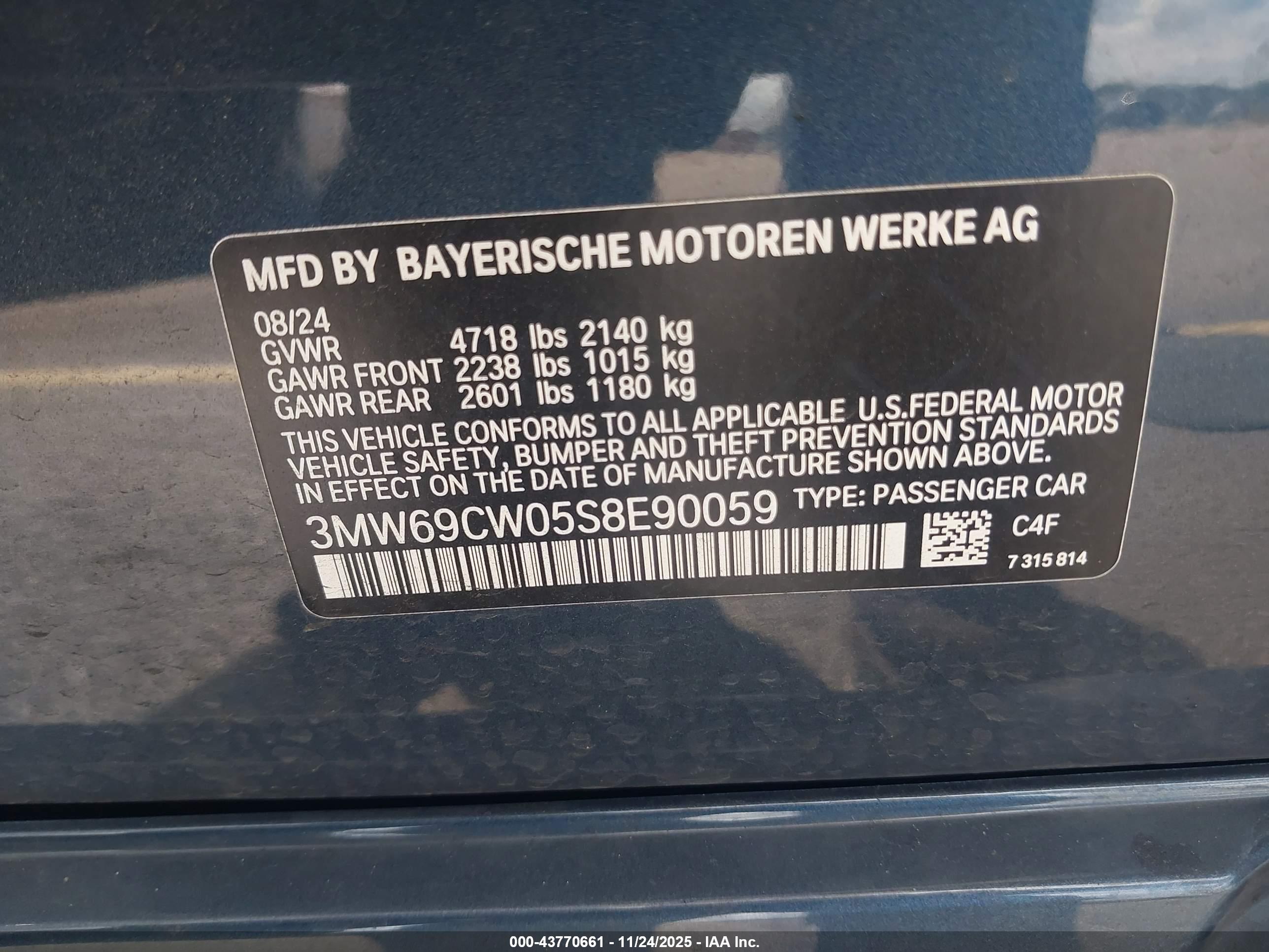 BMW 330I image 9