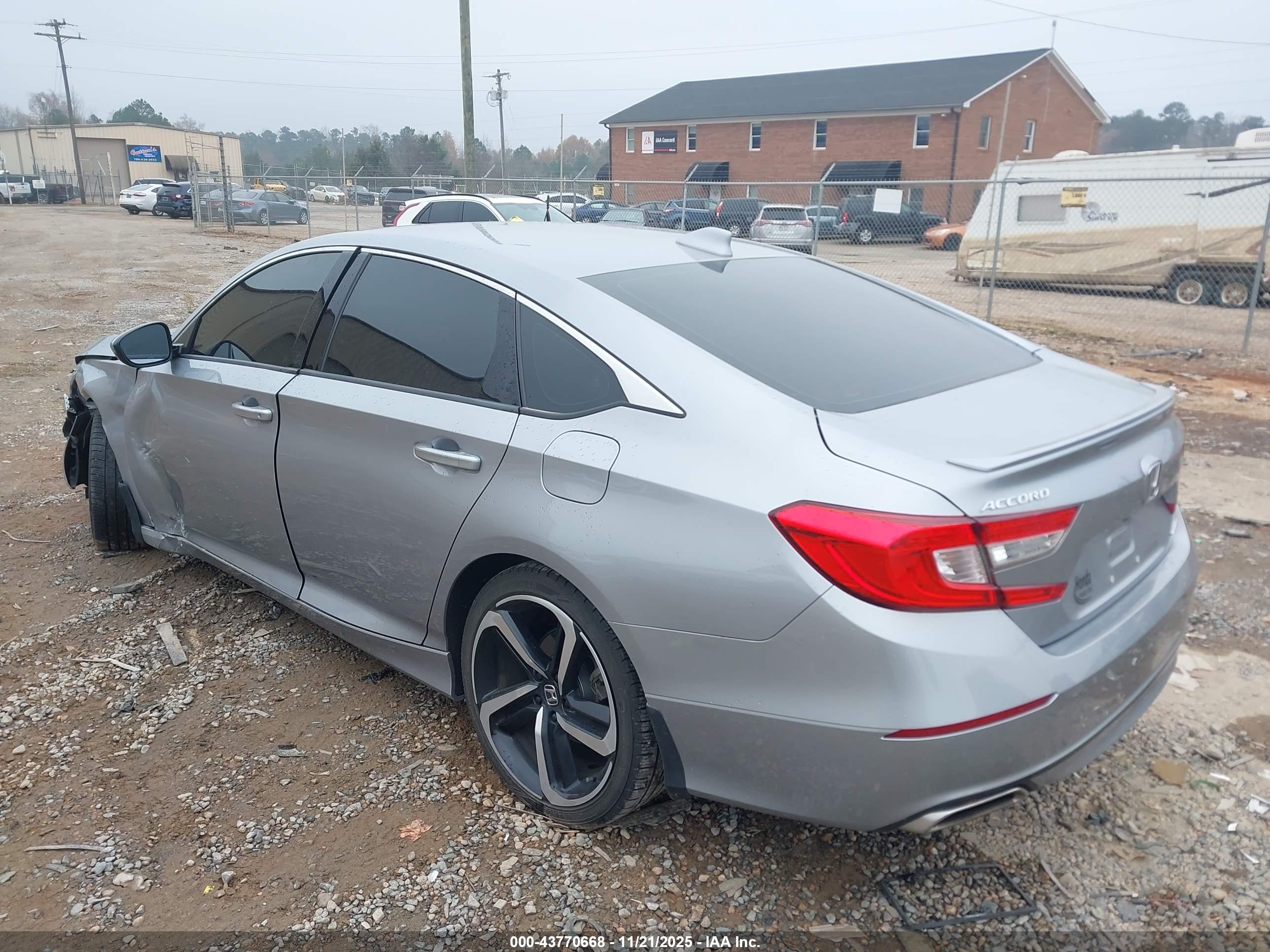 HONDA ACCORD image 3