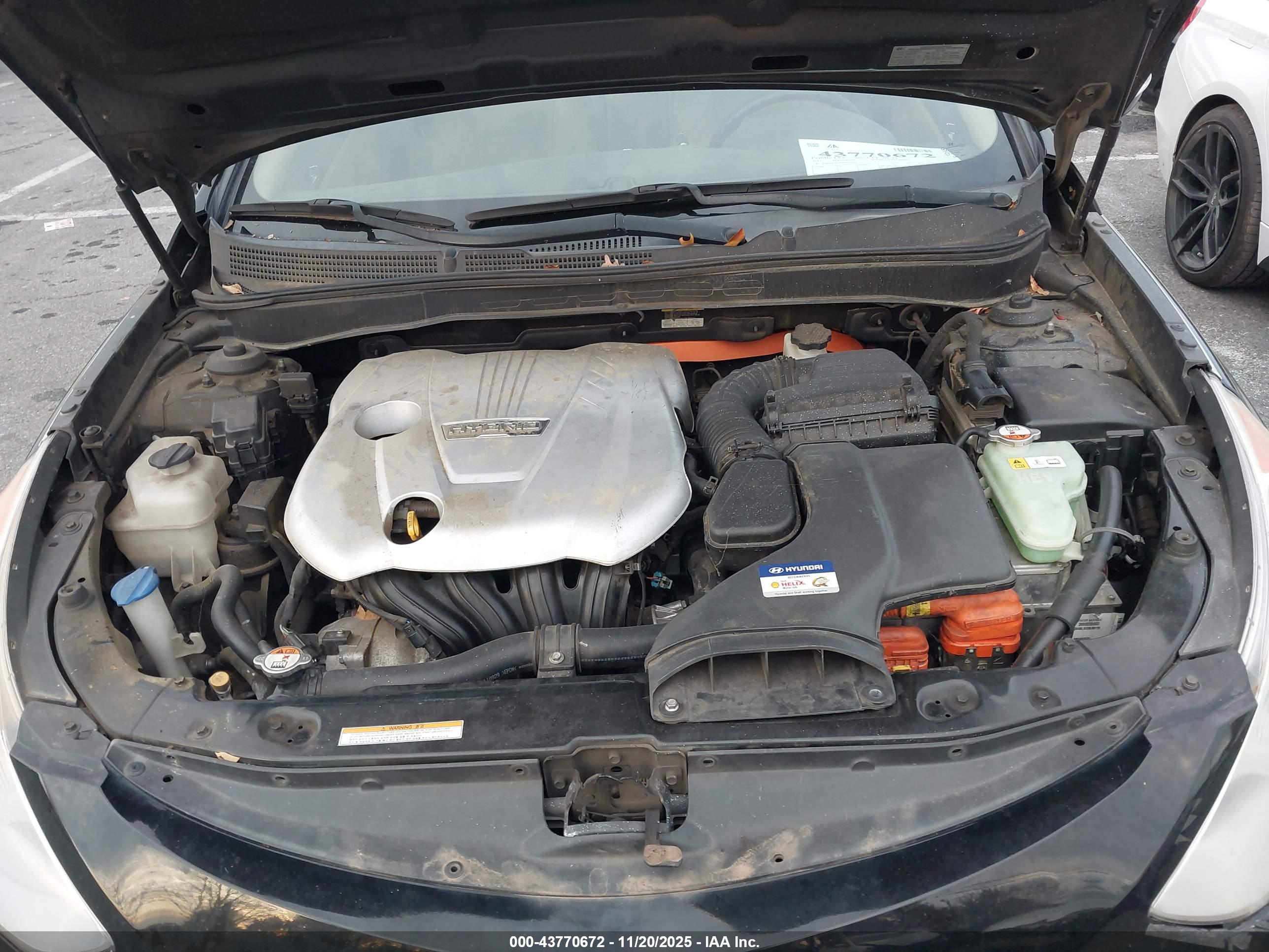 HYUNDAI SONATA image 10