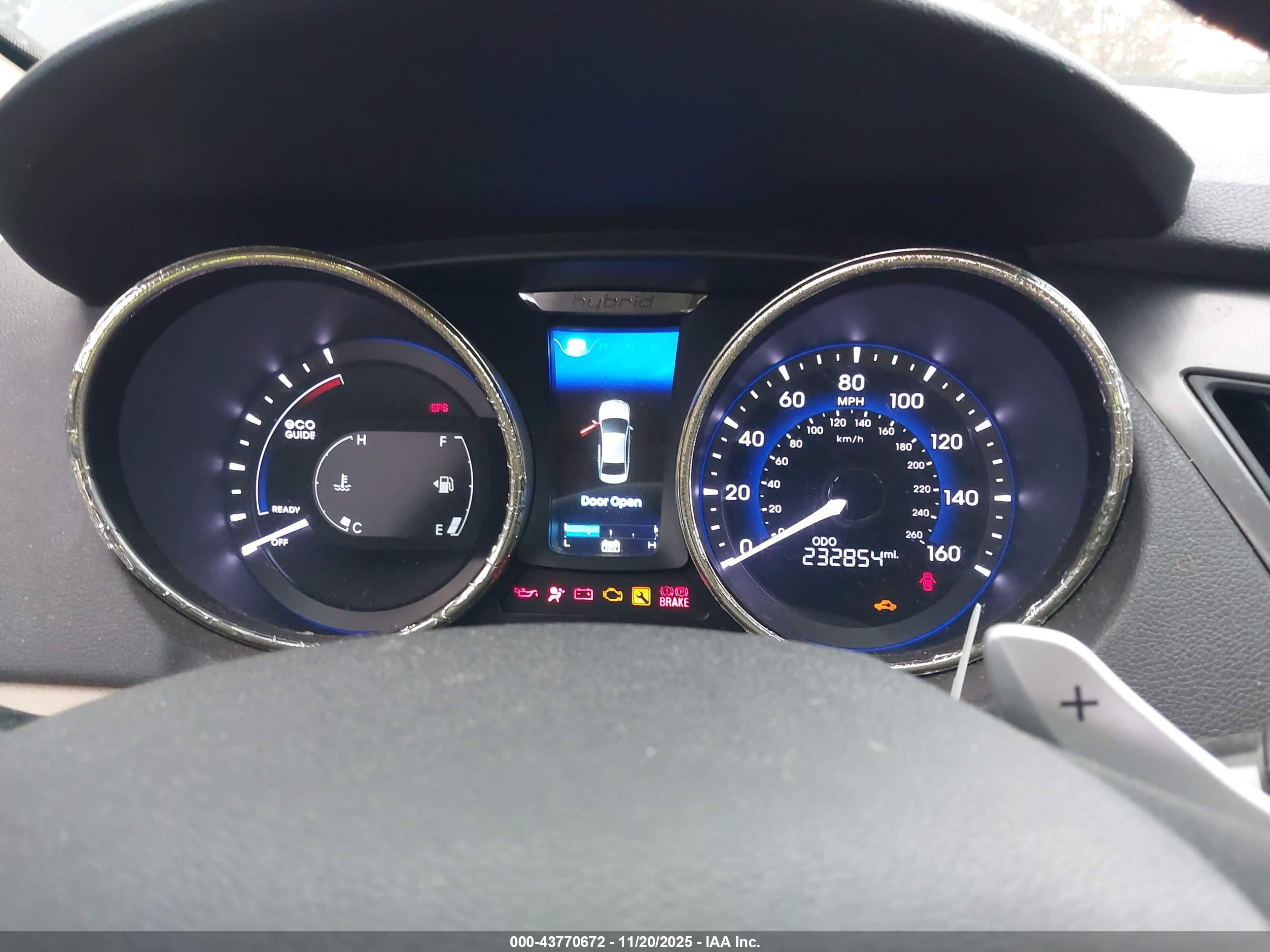 HYUNDAI SONATA image 7