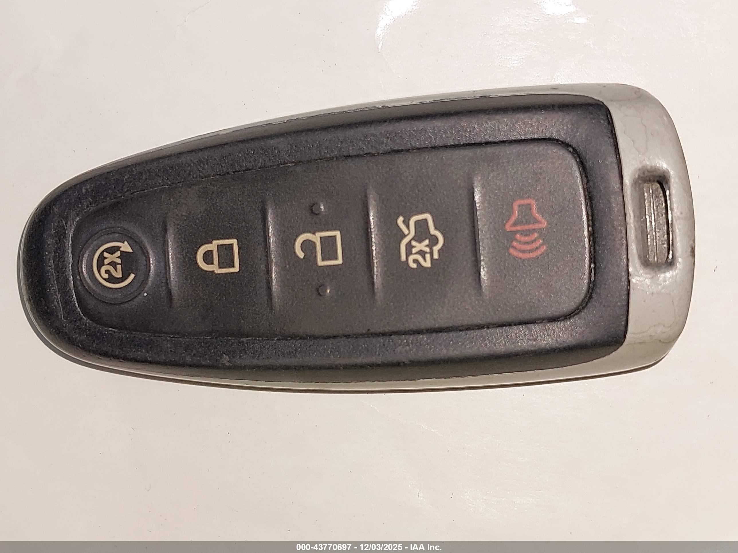 FORD EDGE image 11