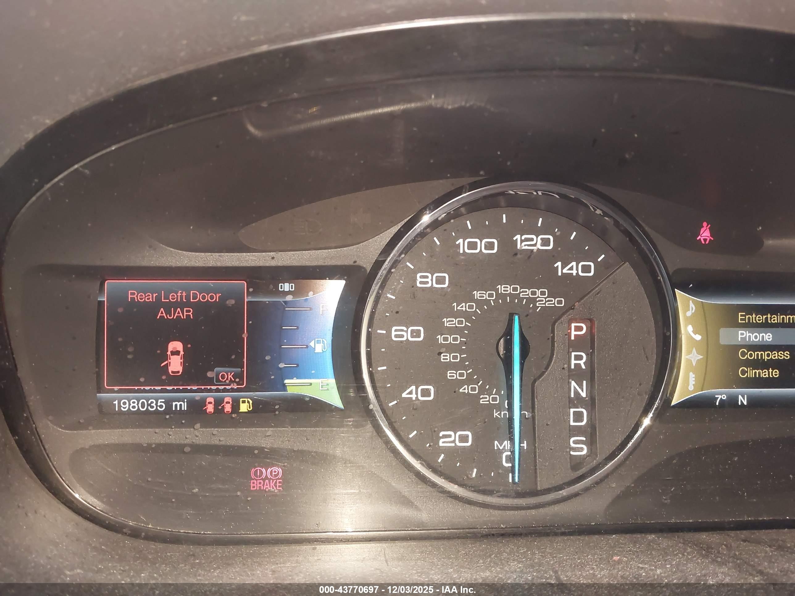 FORD EDGE image 7