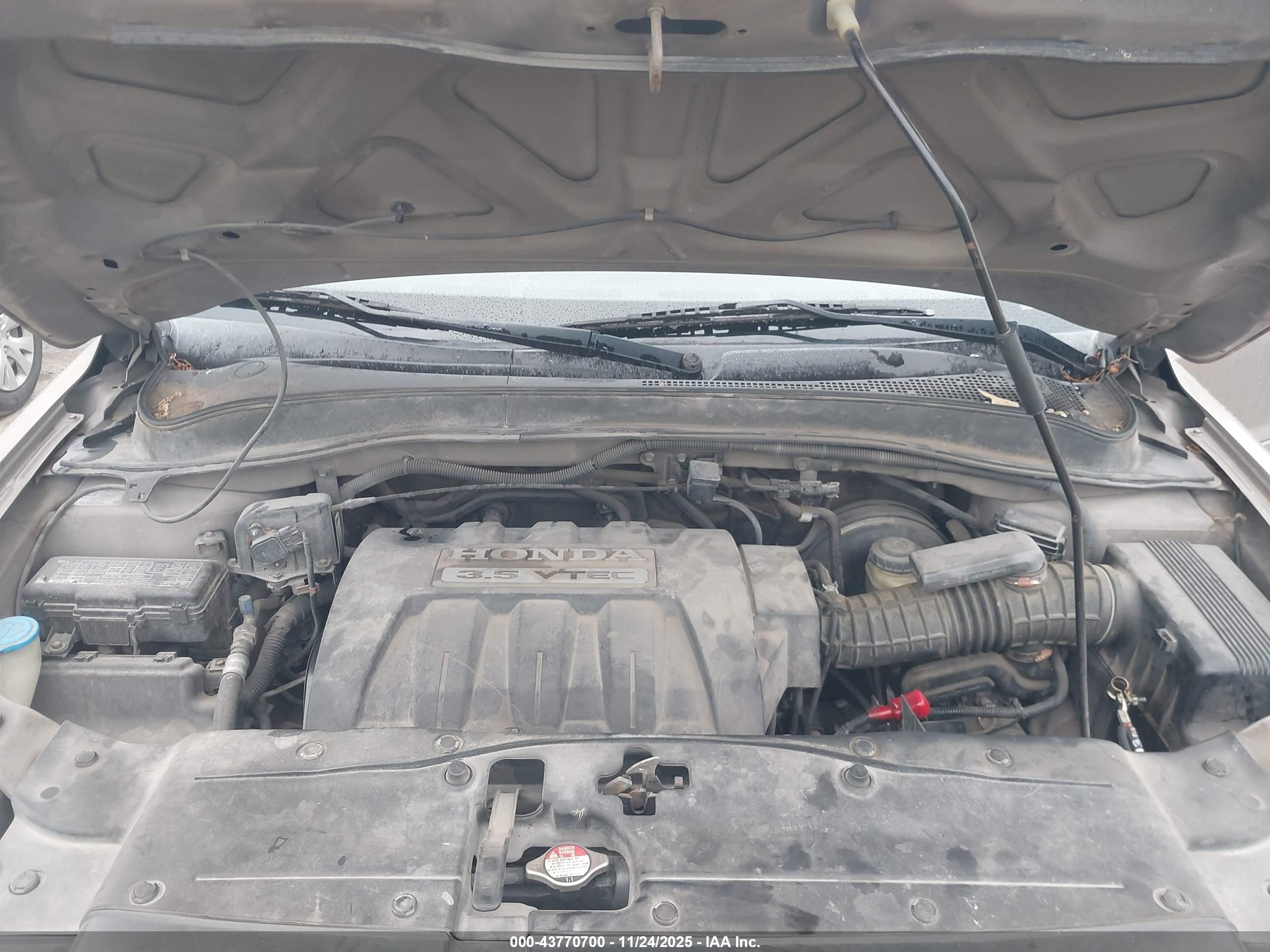 HONDA PILOT image 10