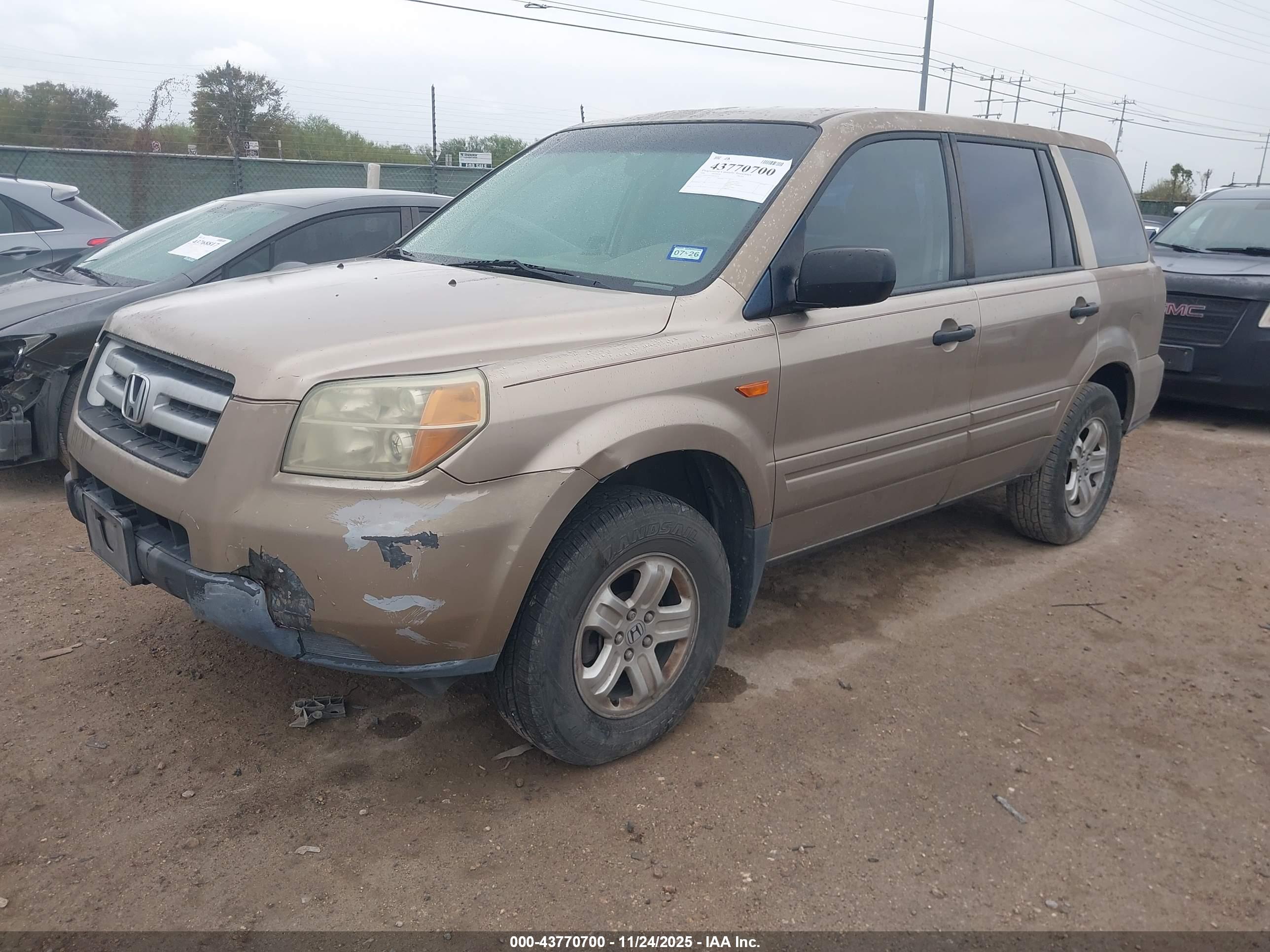 HONDA PILOT image 2