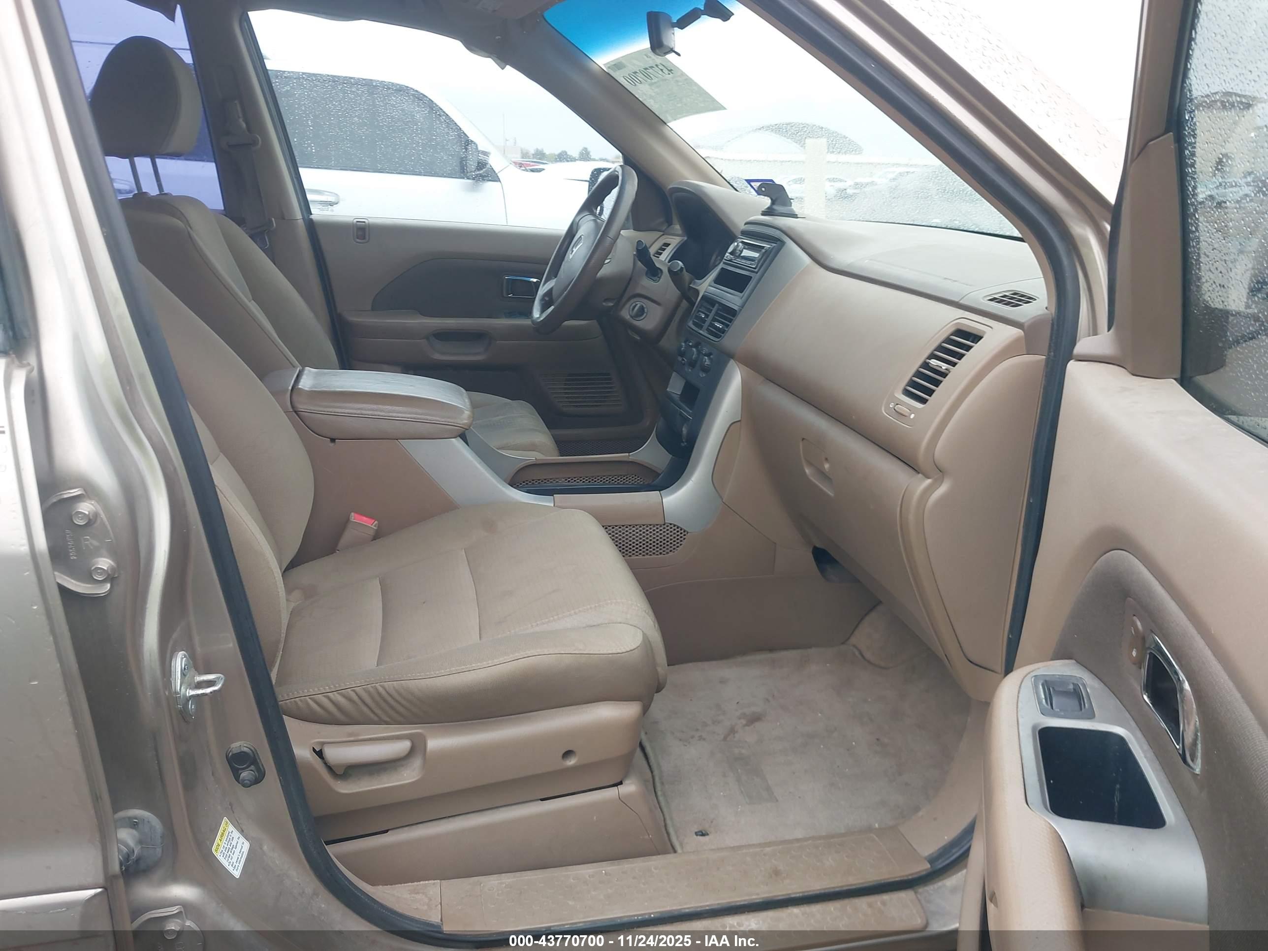 HONDA PILOT image 5