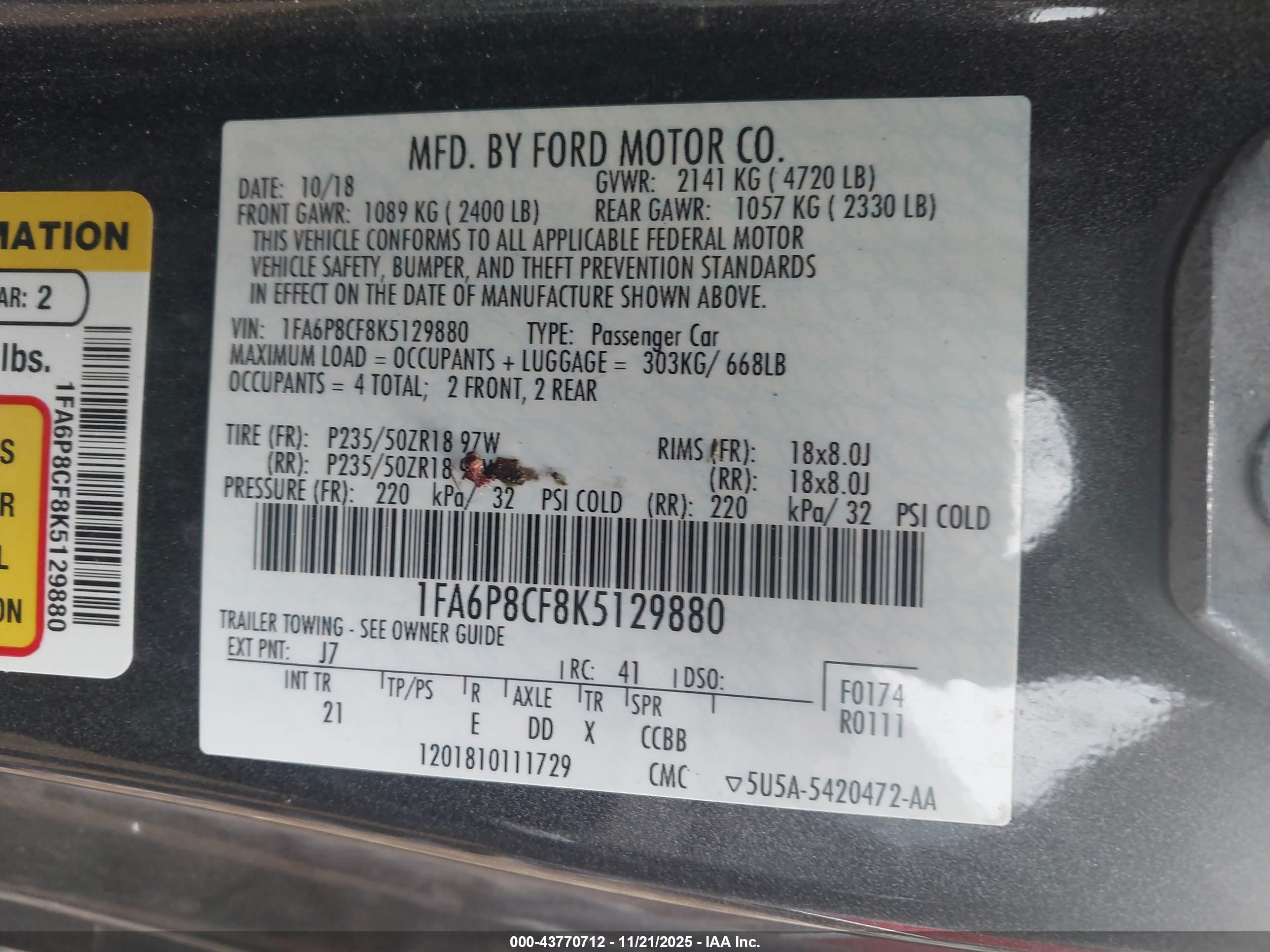 FORD MUSTANG image 9