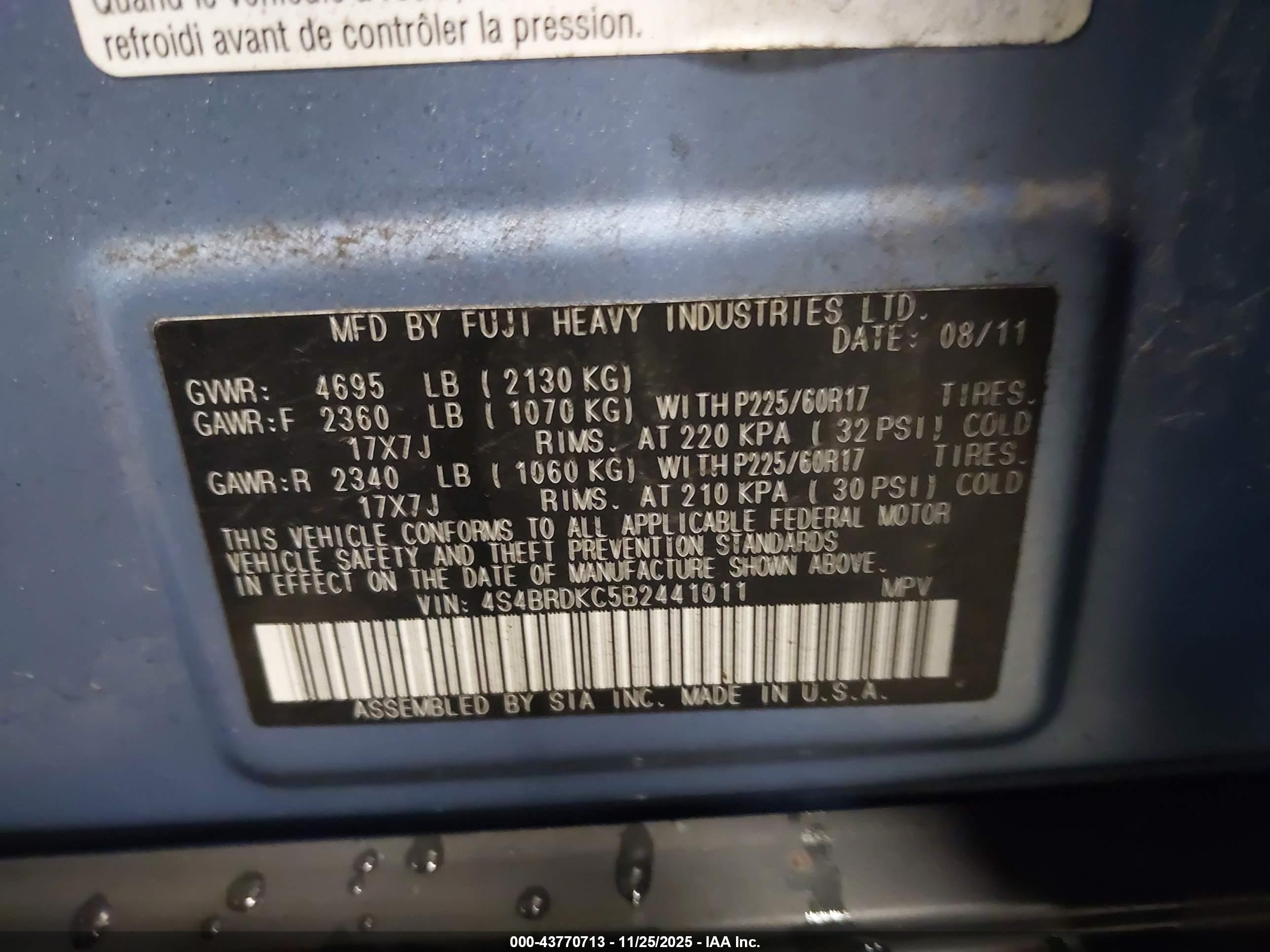 SUBARU OUTBACK image 9