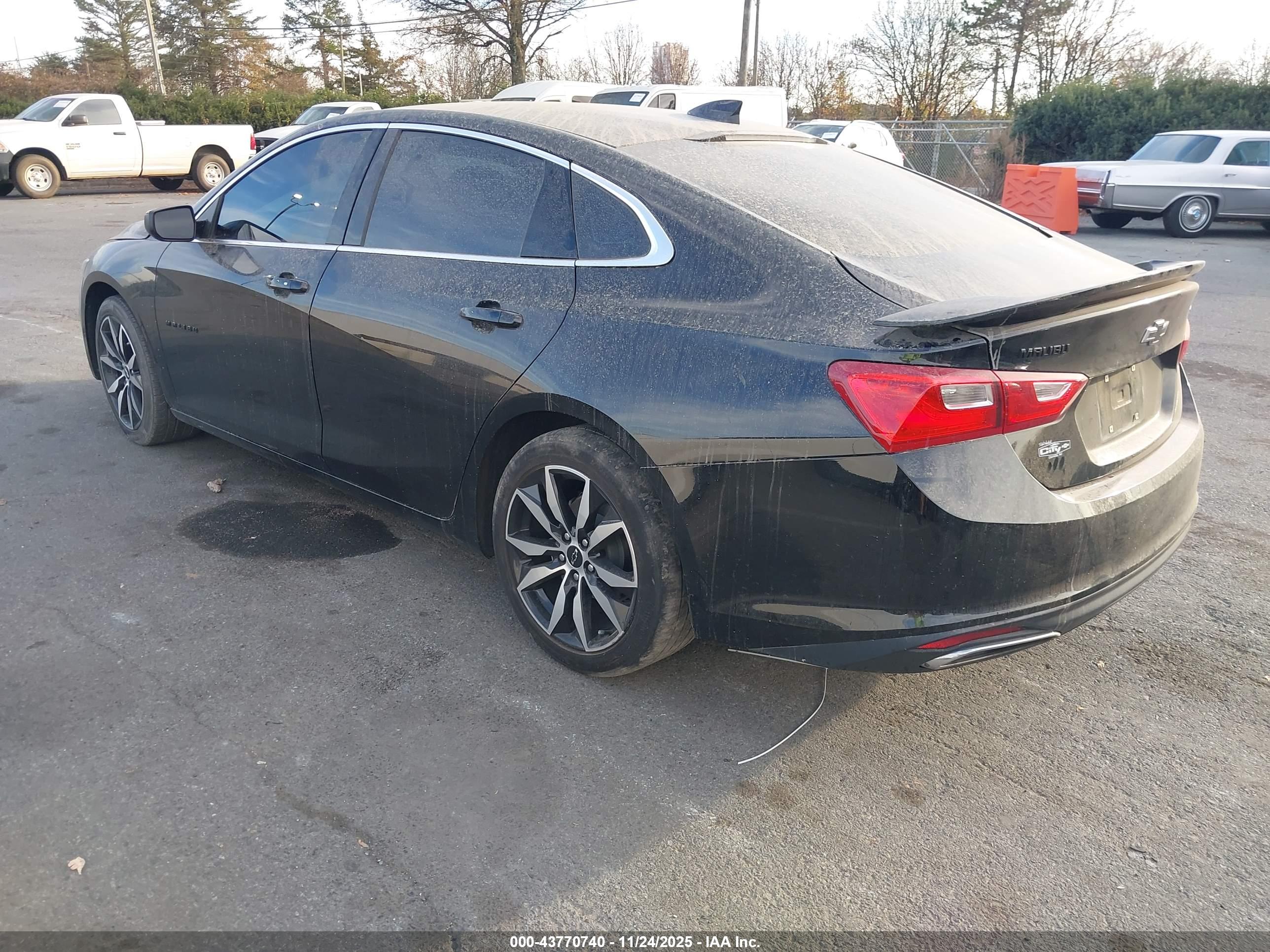 CHEVROLET MALIBU image 3