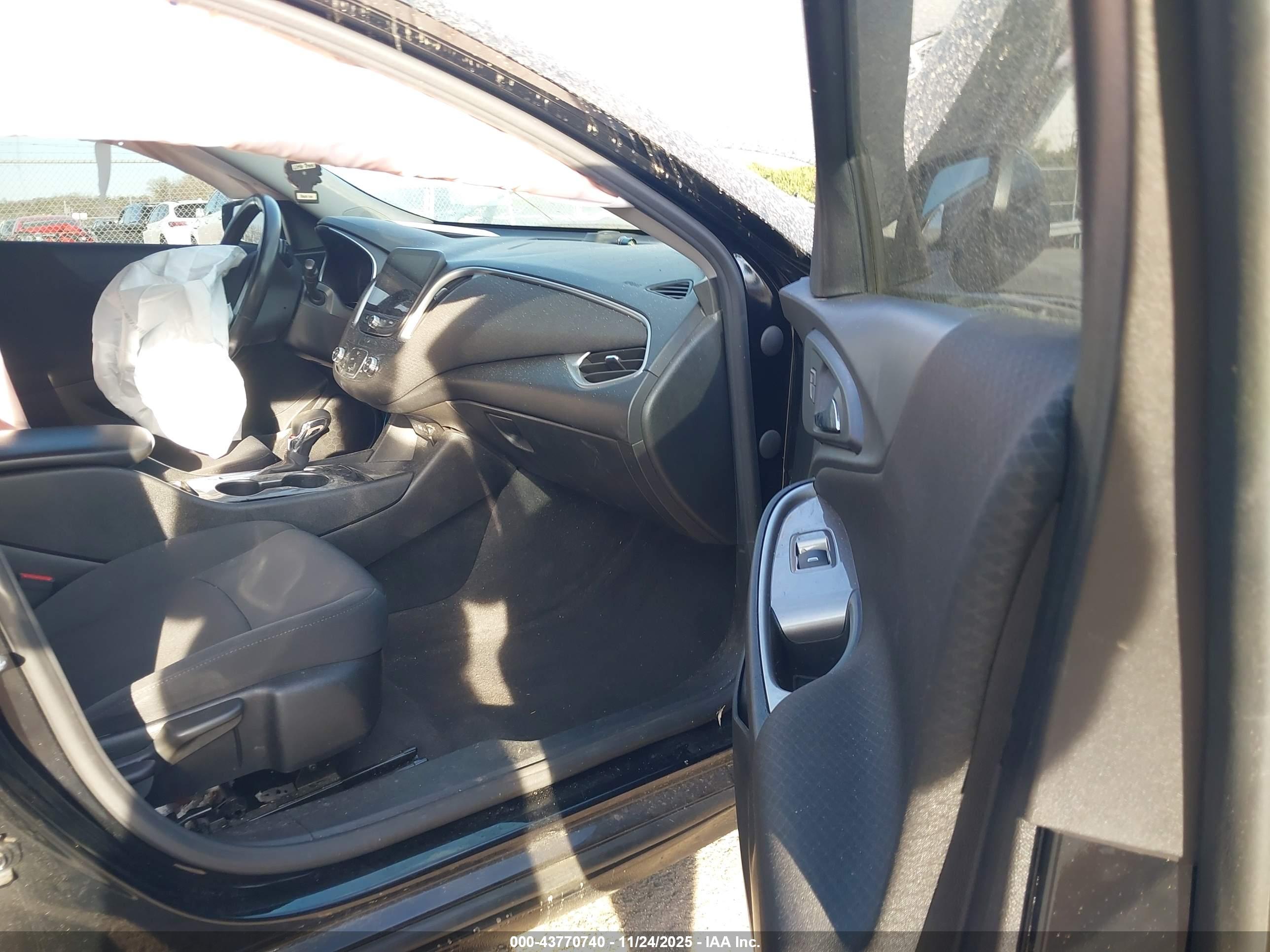 CHEVROLET MALIBU image 5