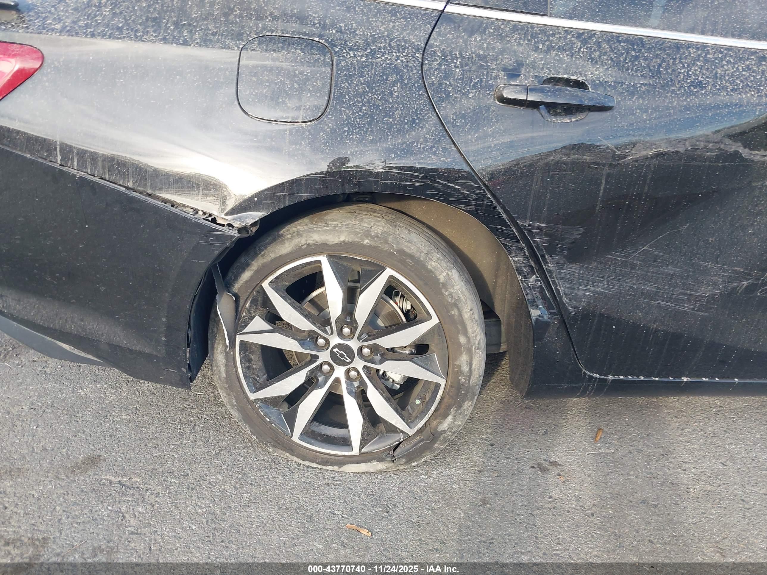 CHEVROLET MALIBU image 6
