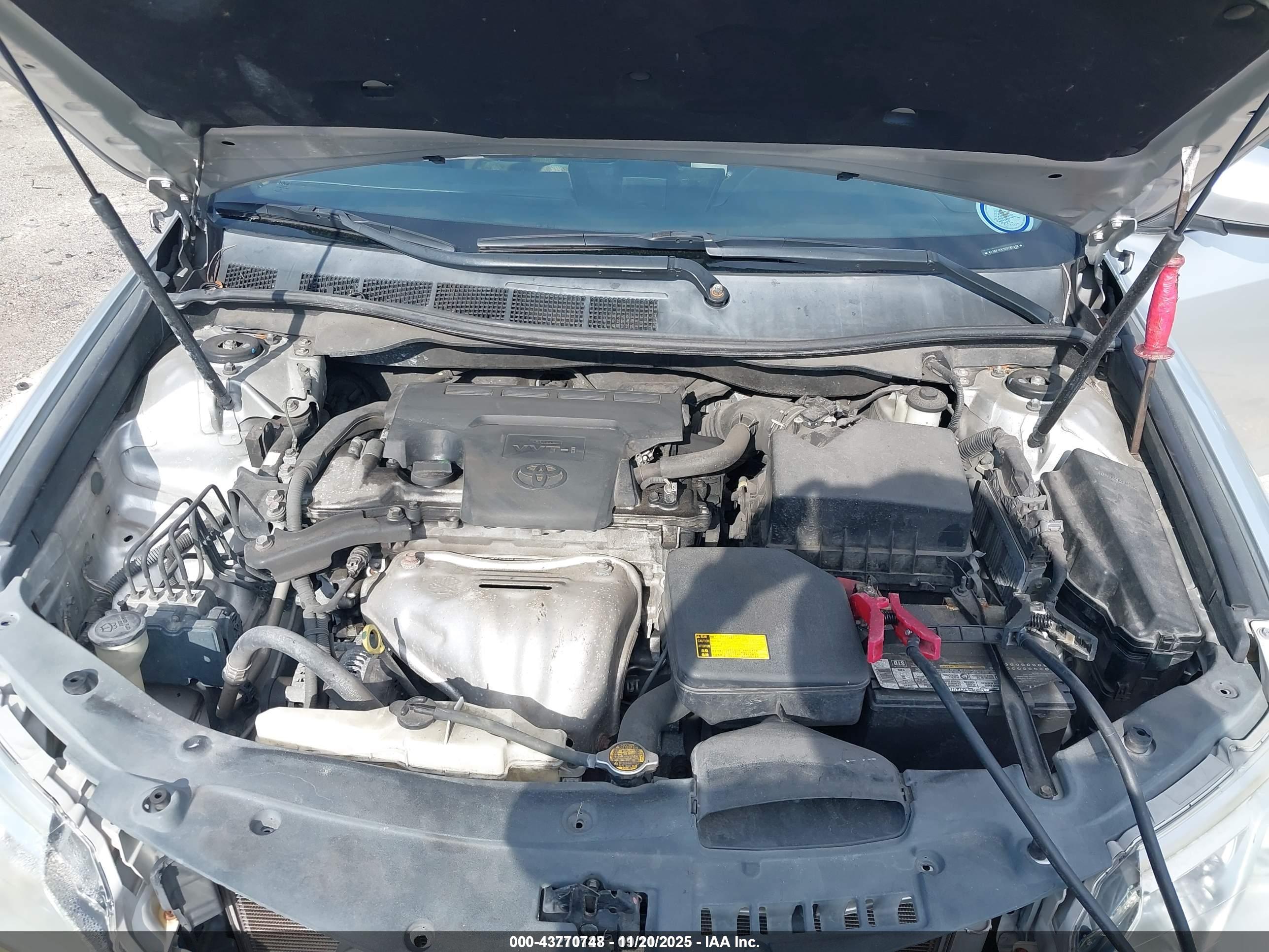 TOYOTA CAMRY image 10