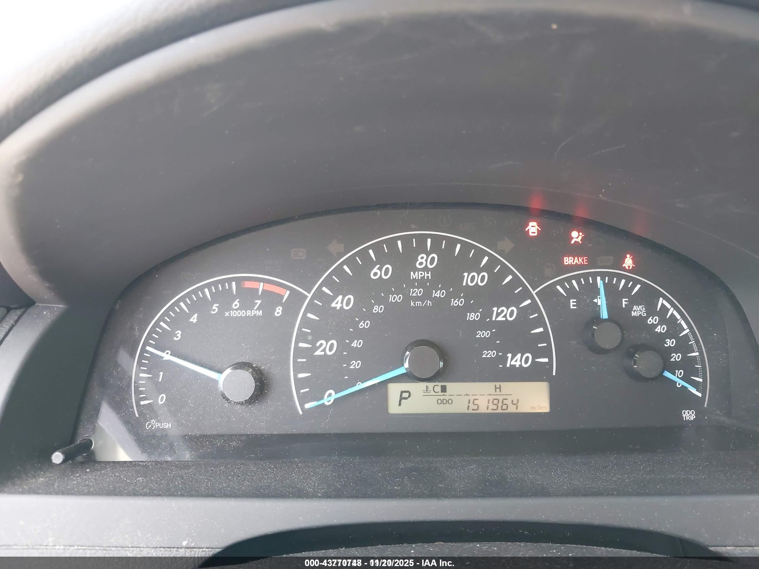 TOYOTA CAMRY image 7