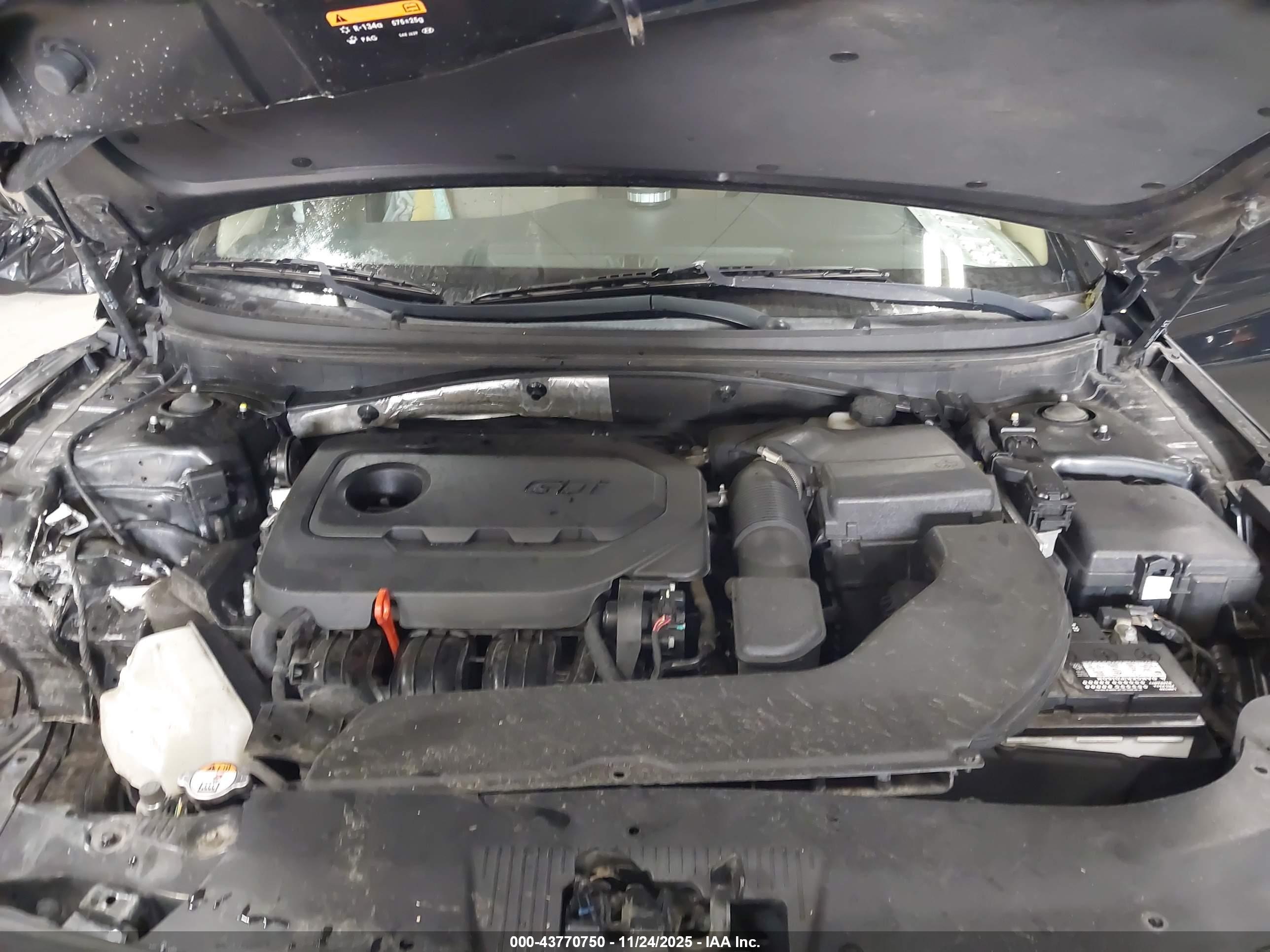 HYUNDAI SONATA image 10