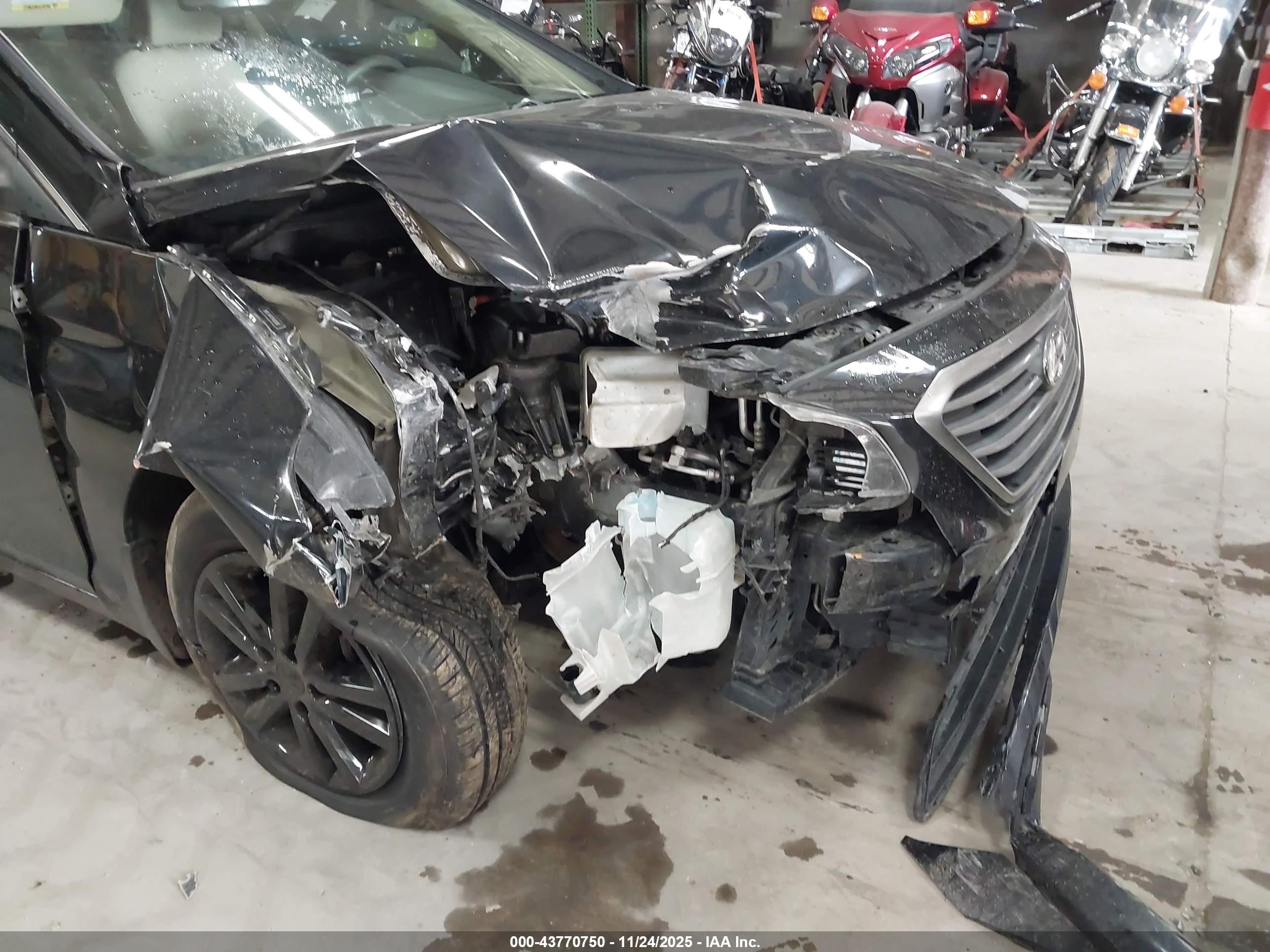 HYUNDAI SONATA image 6
