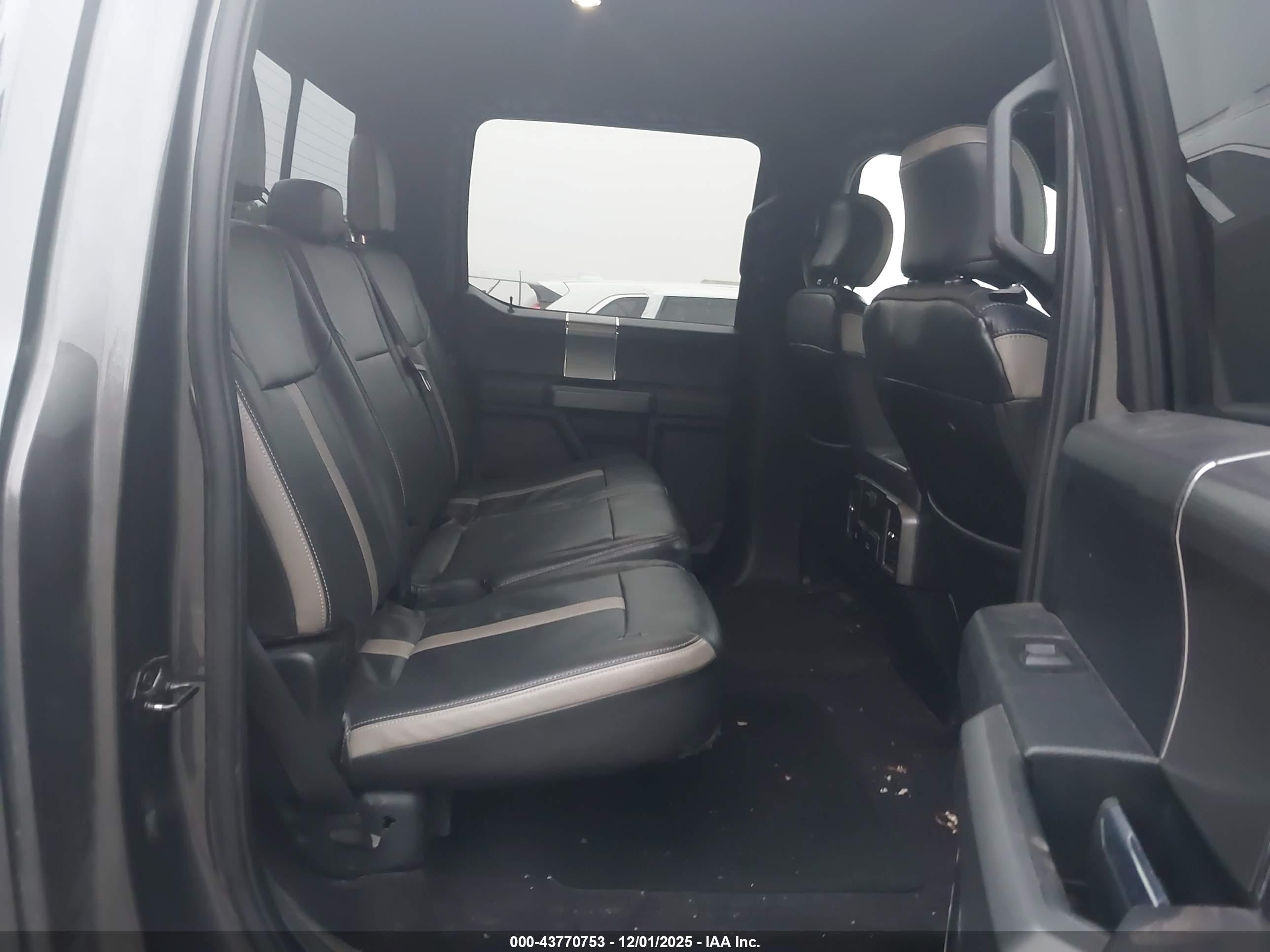 FORD F-150 image 8