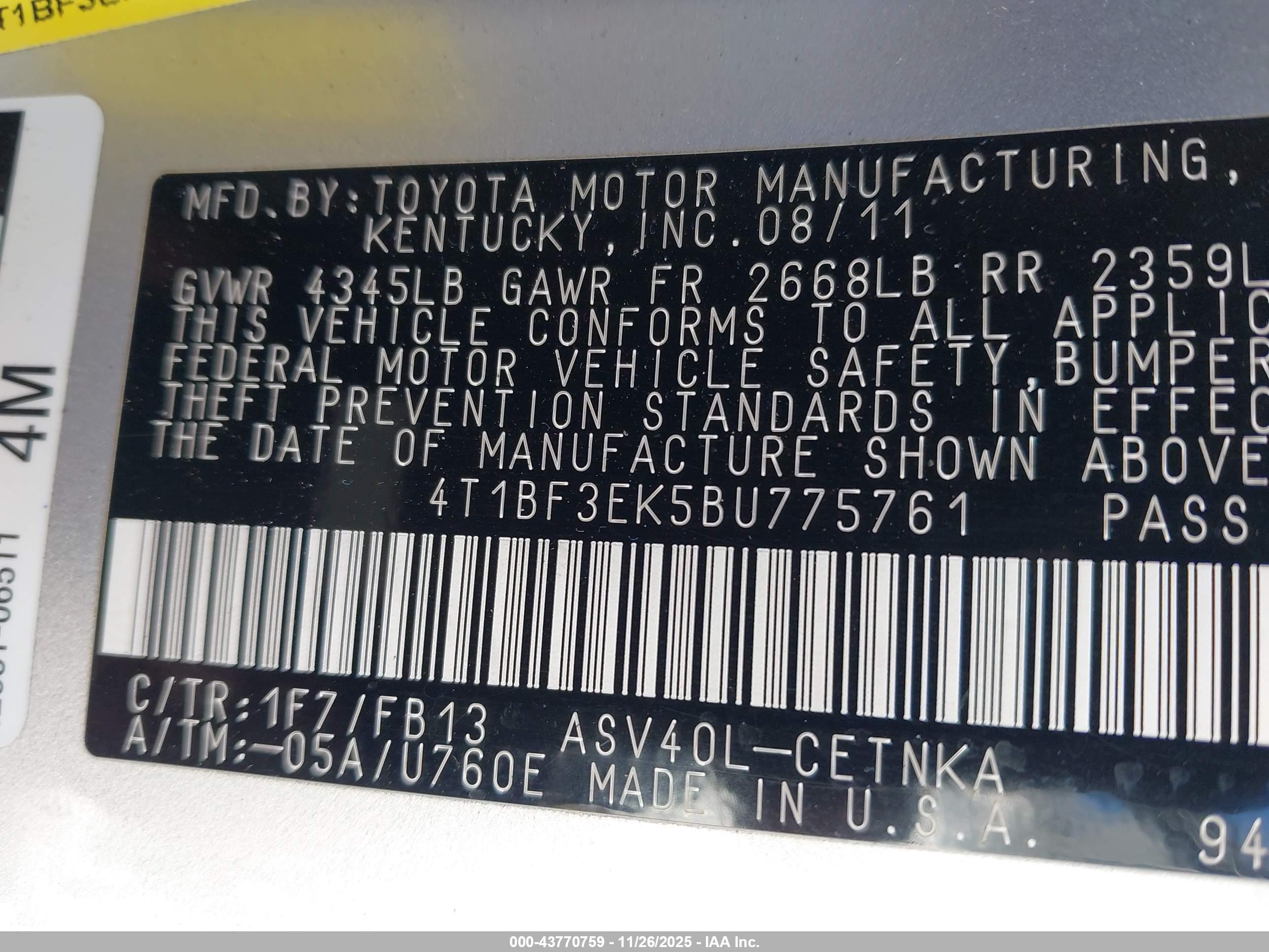 TOYOTA CAMRY image 9