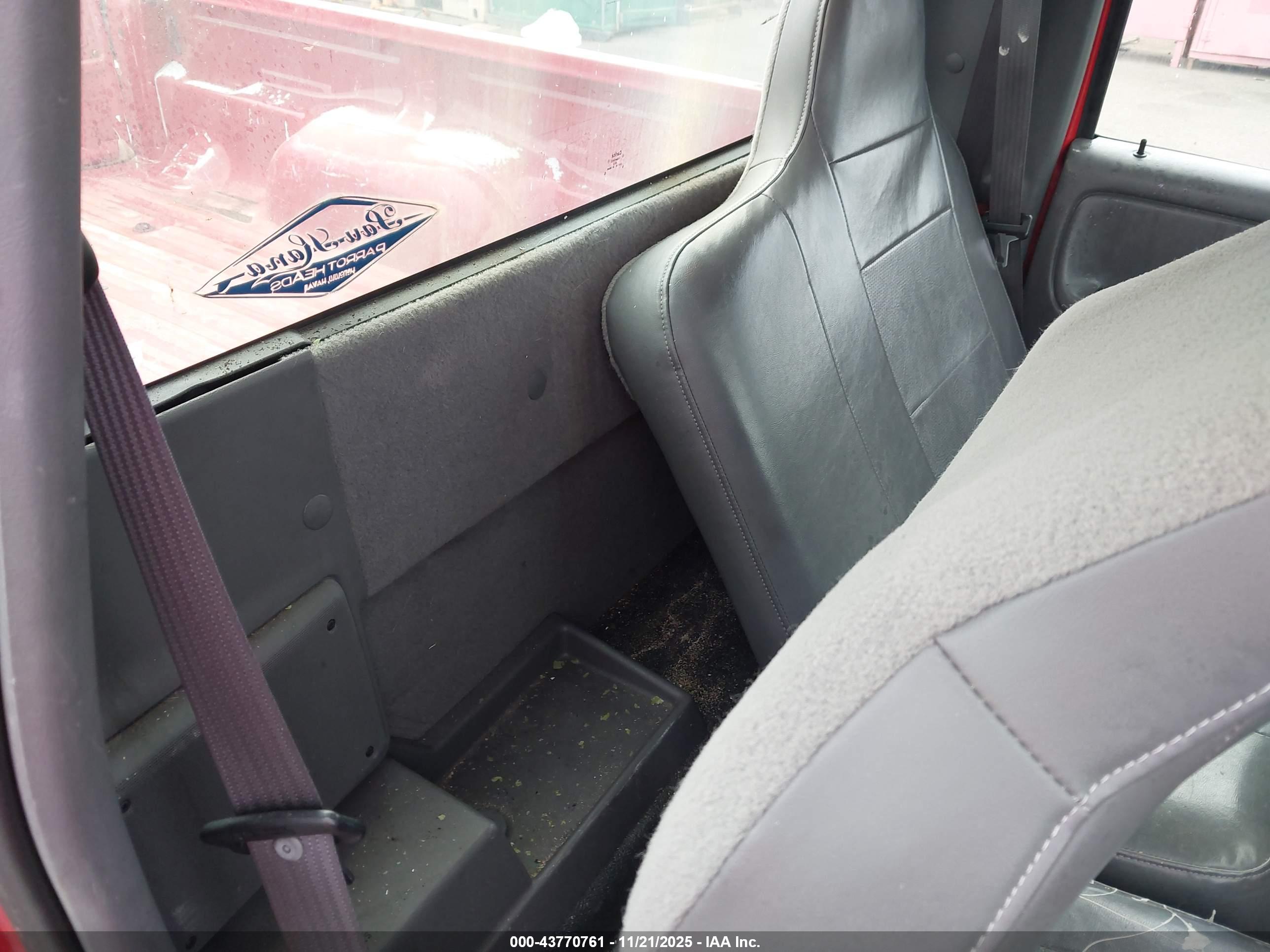 FORD RANGER image 8