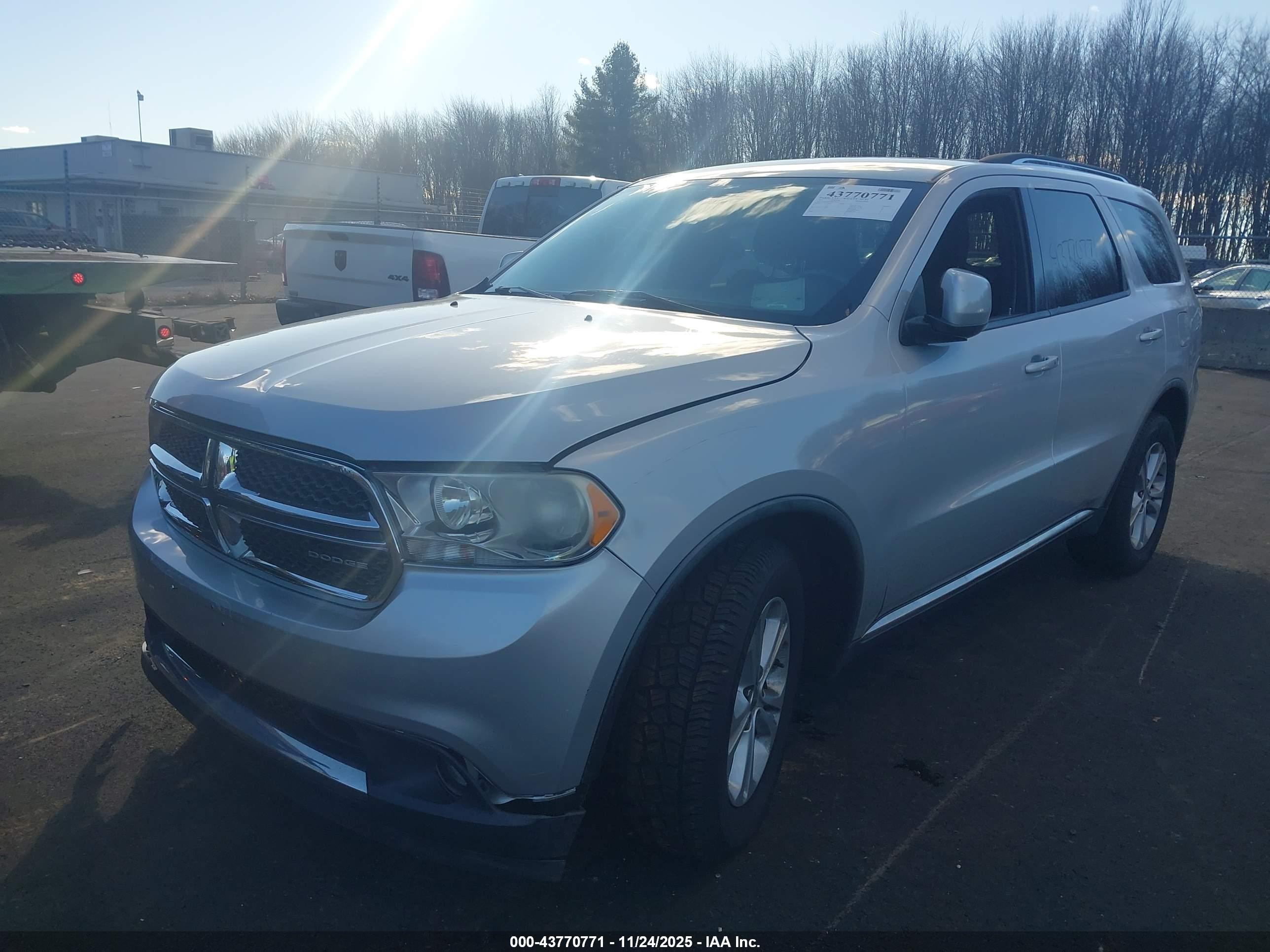DODGE DURANGO image 2