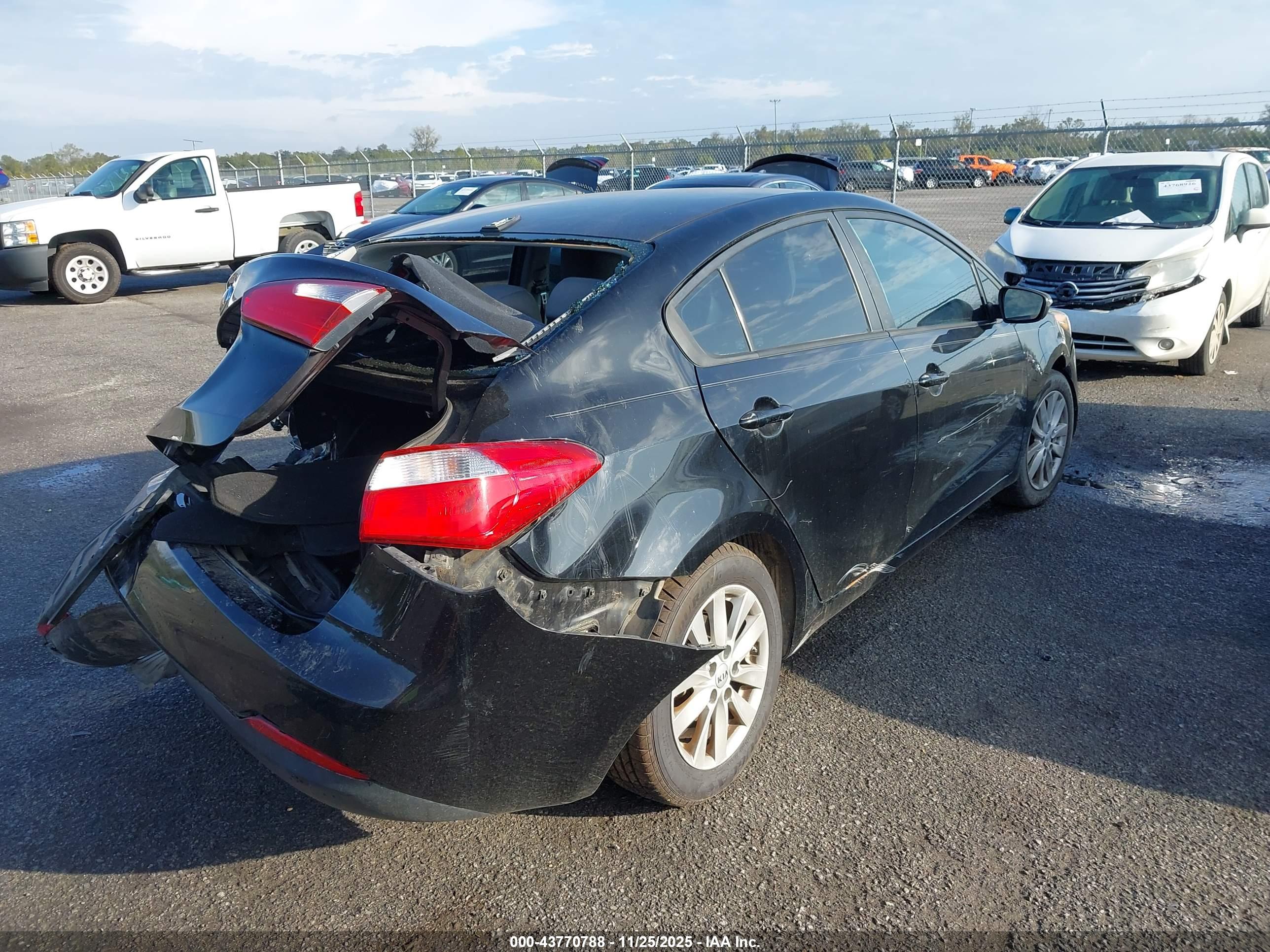 KIA FORTE image 4