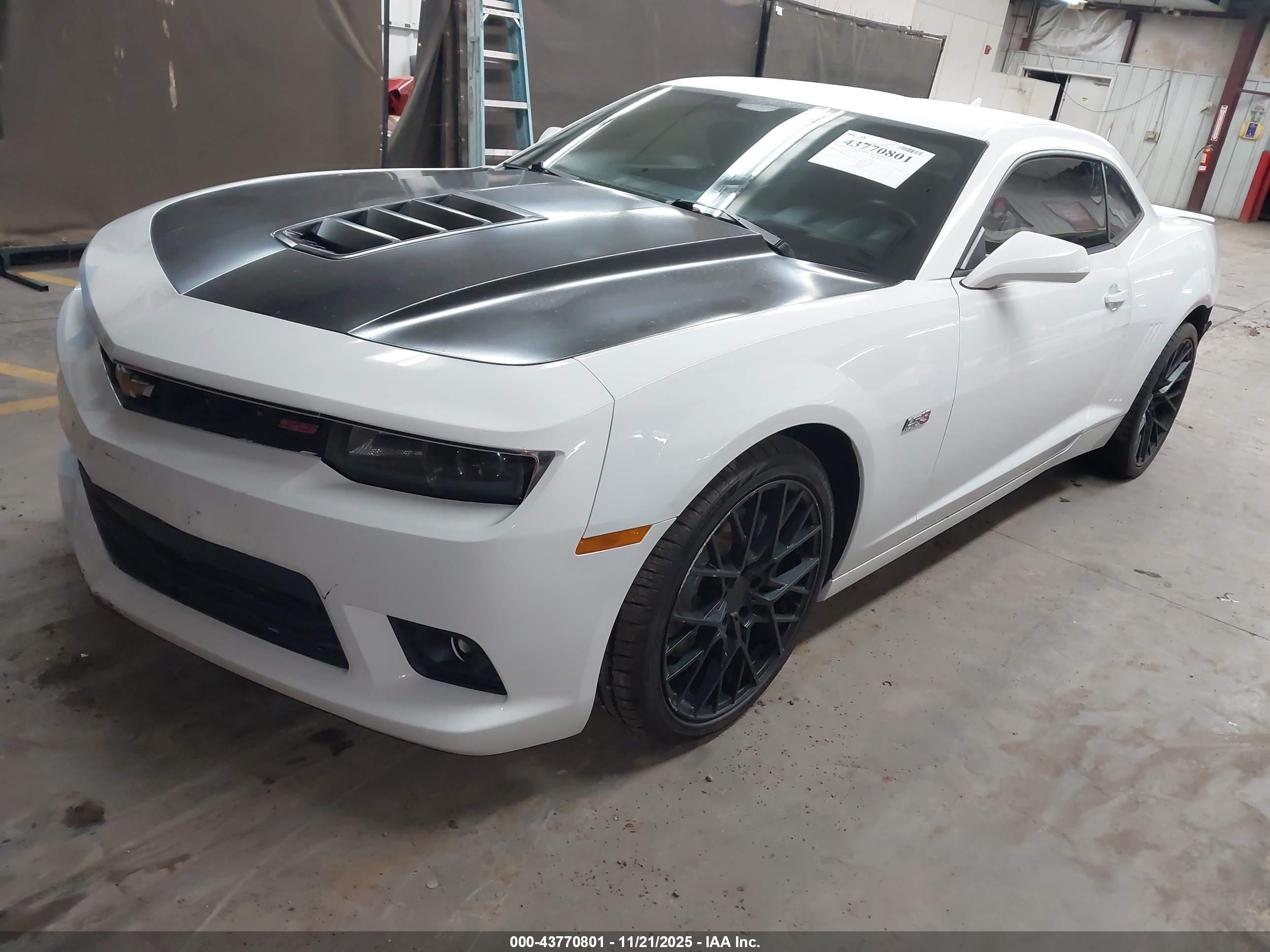 CHEVROLET CAMARO image 2