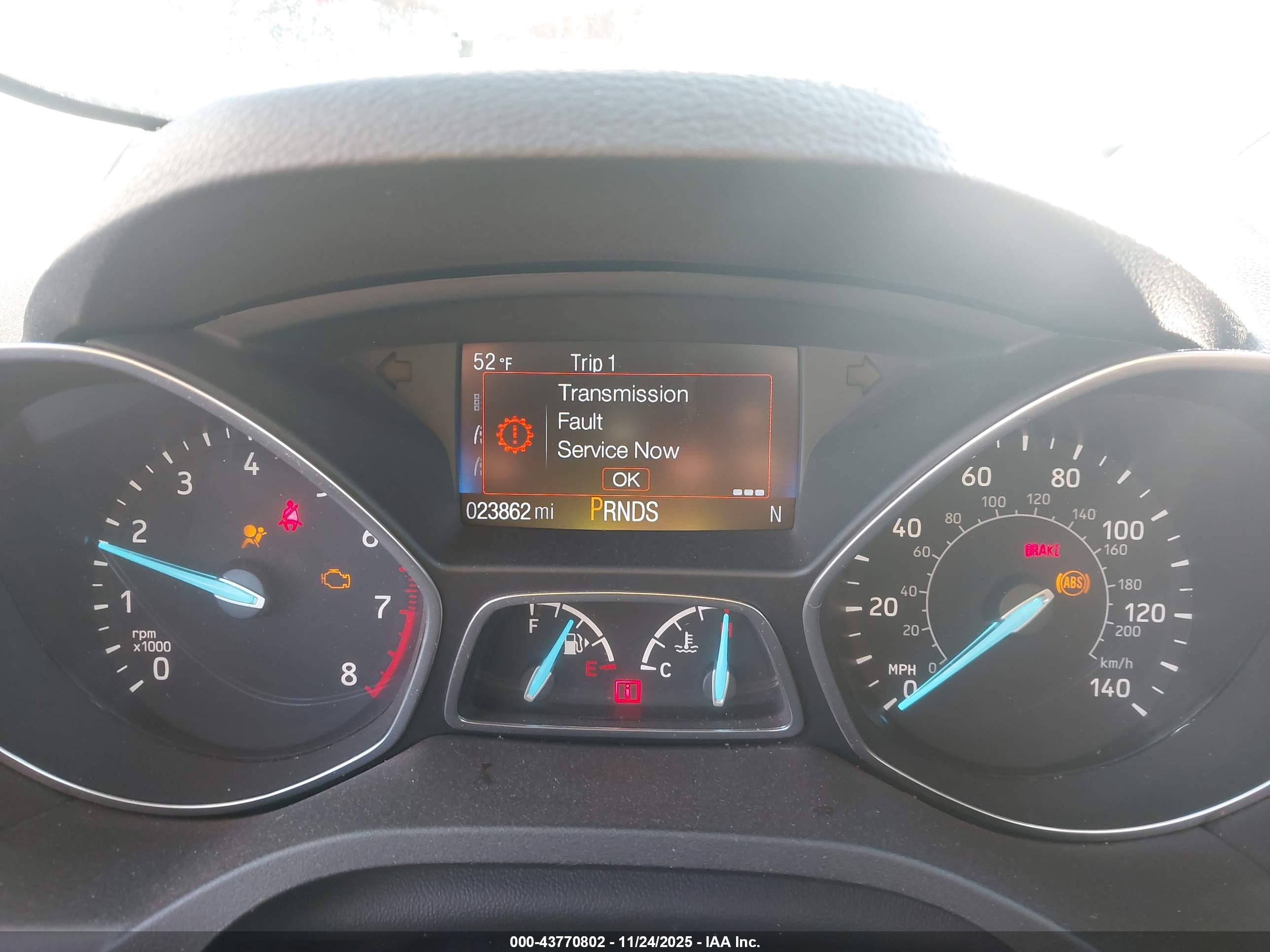 FORD ESCAPE image 7