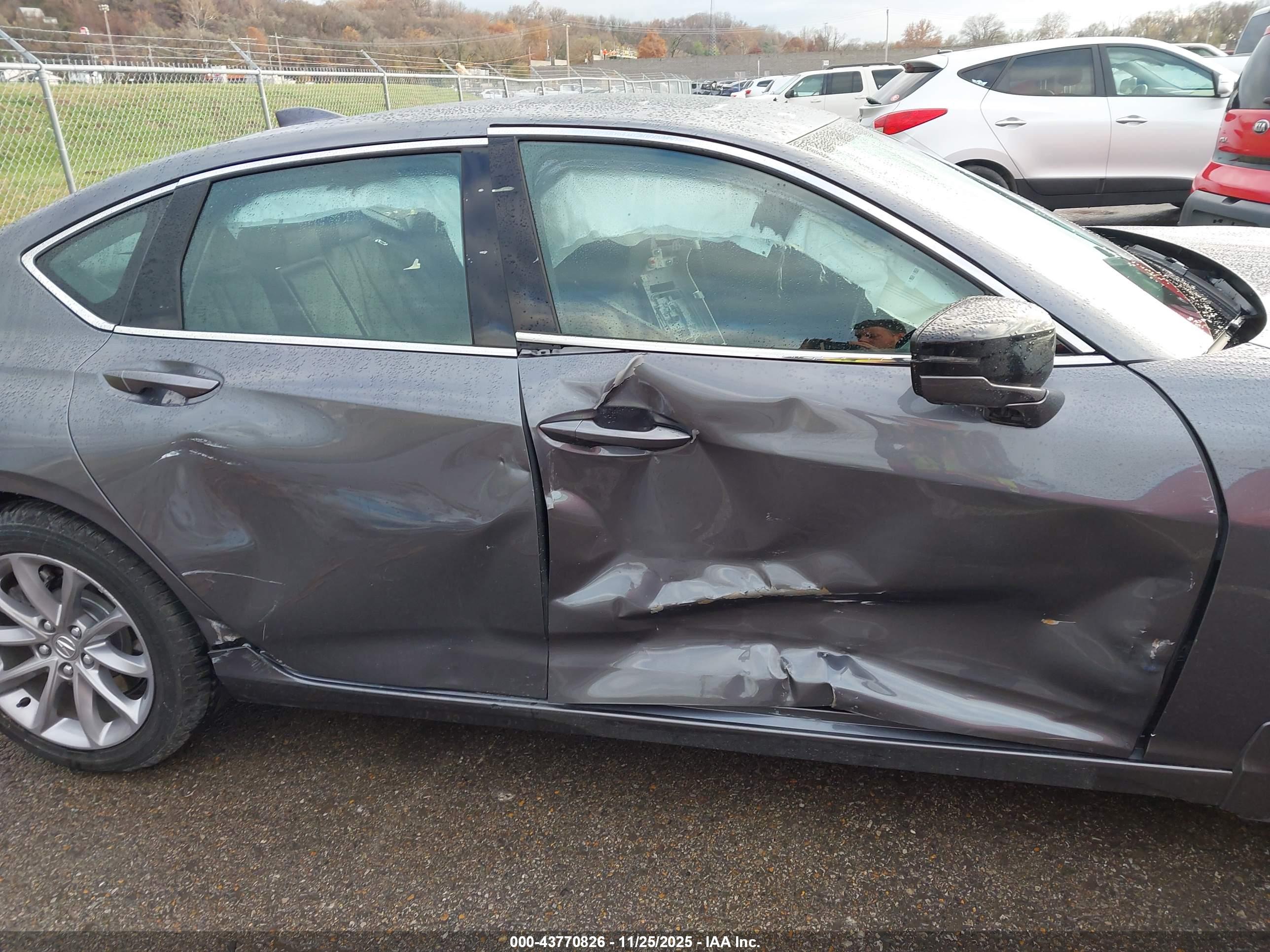 ACURA TLX image 6