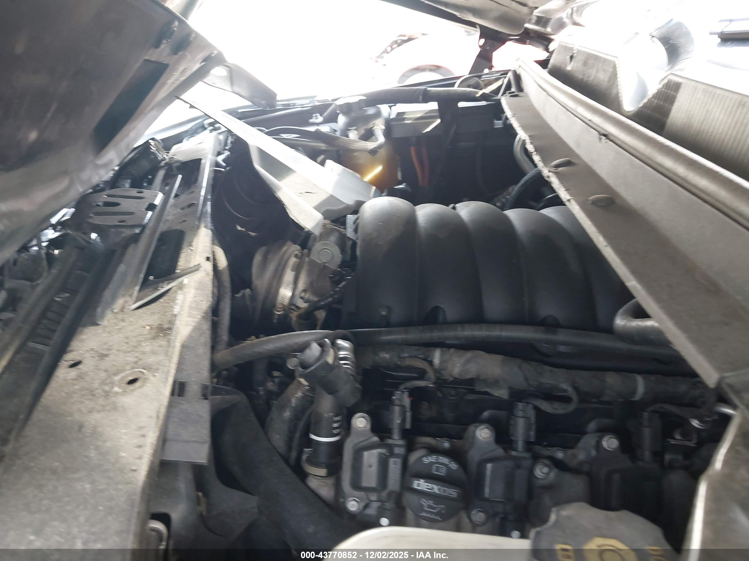 CADILLAC ESCALADE image 10
