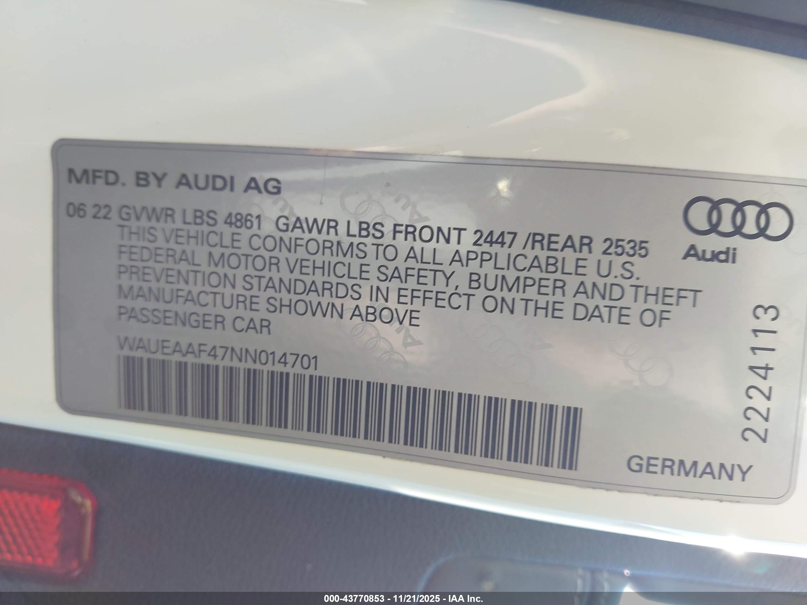 AUDI A4 image 9