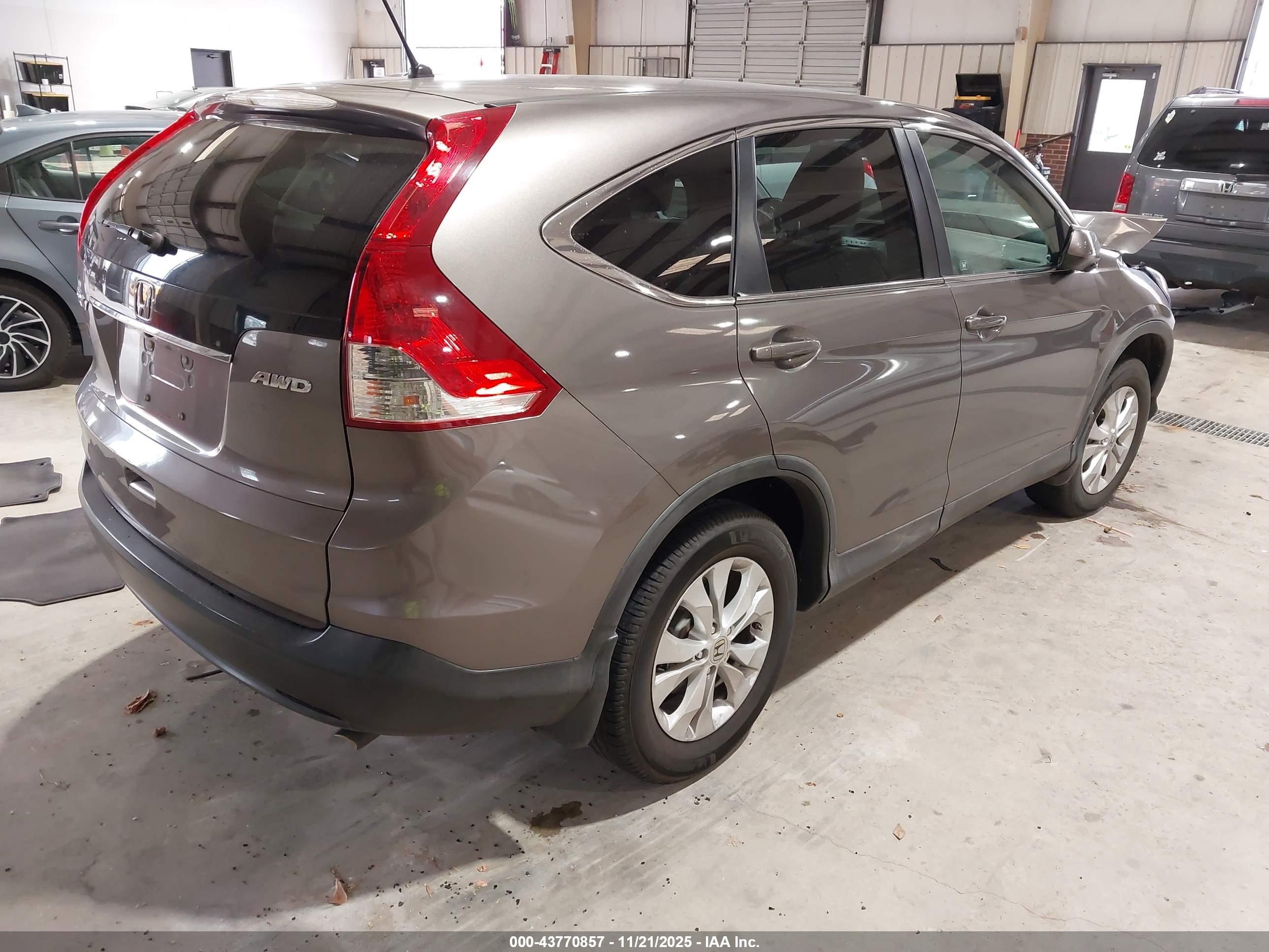 HONDA CR-V image 4
