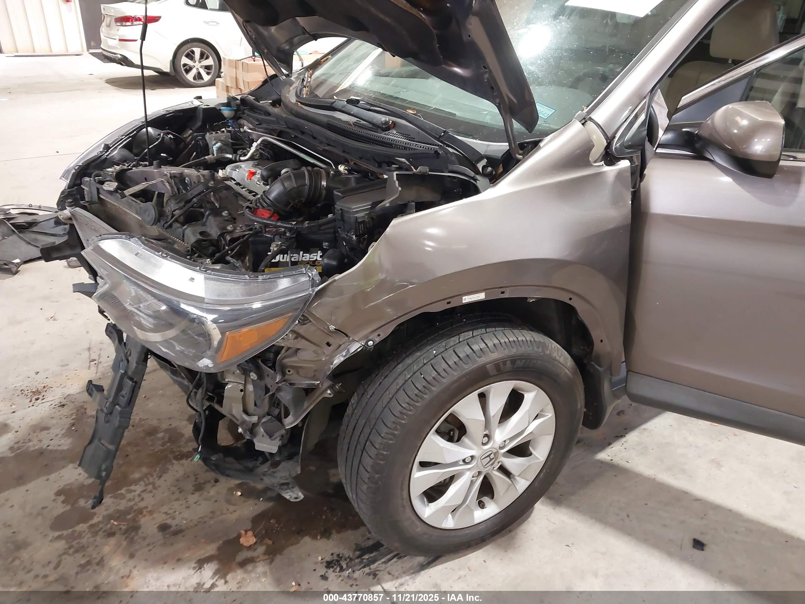 HONDA CR-V image 6