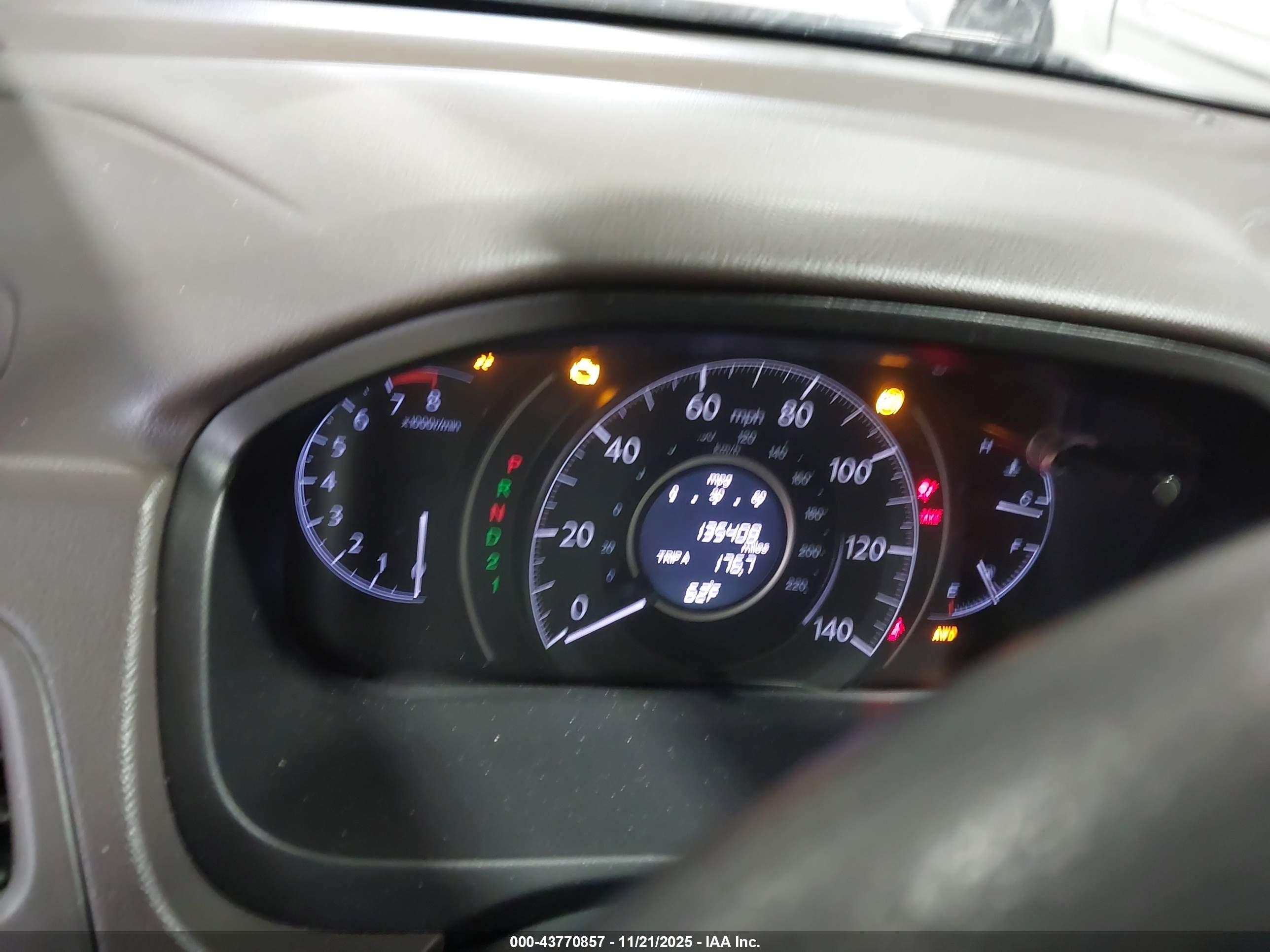 HONDA CR-V image 7