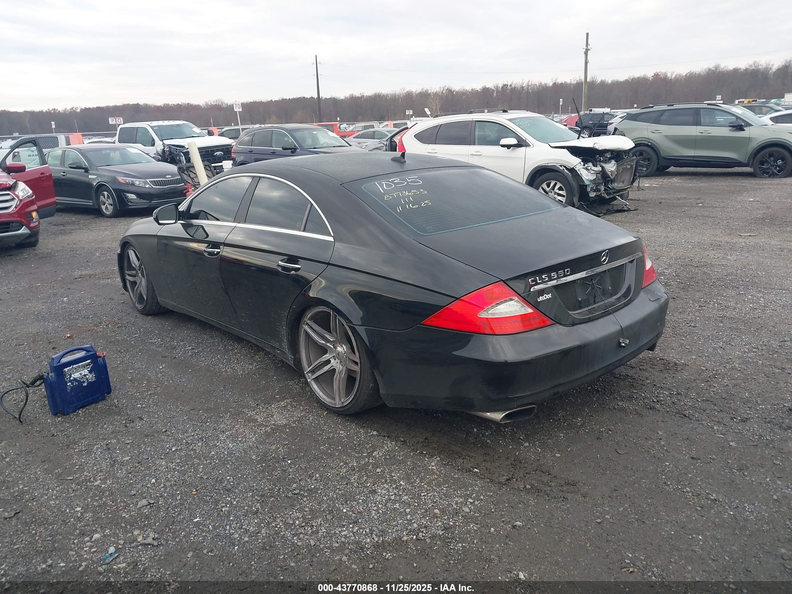 MERCEDES-BENZ CLS image 3
