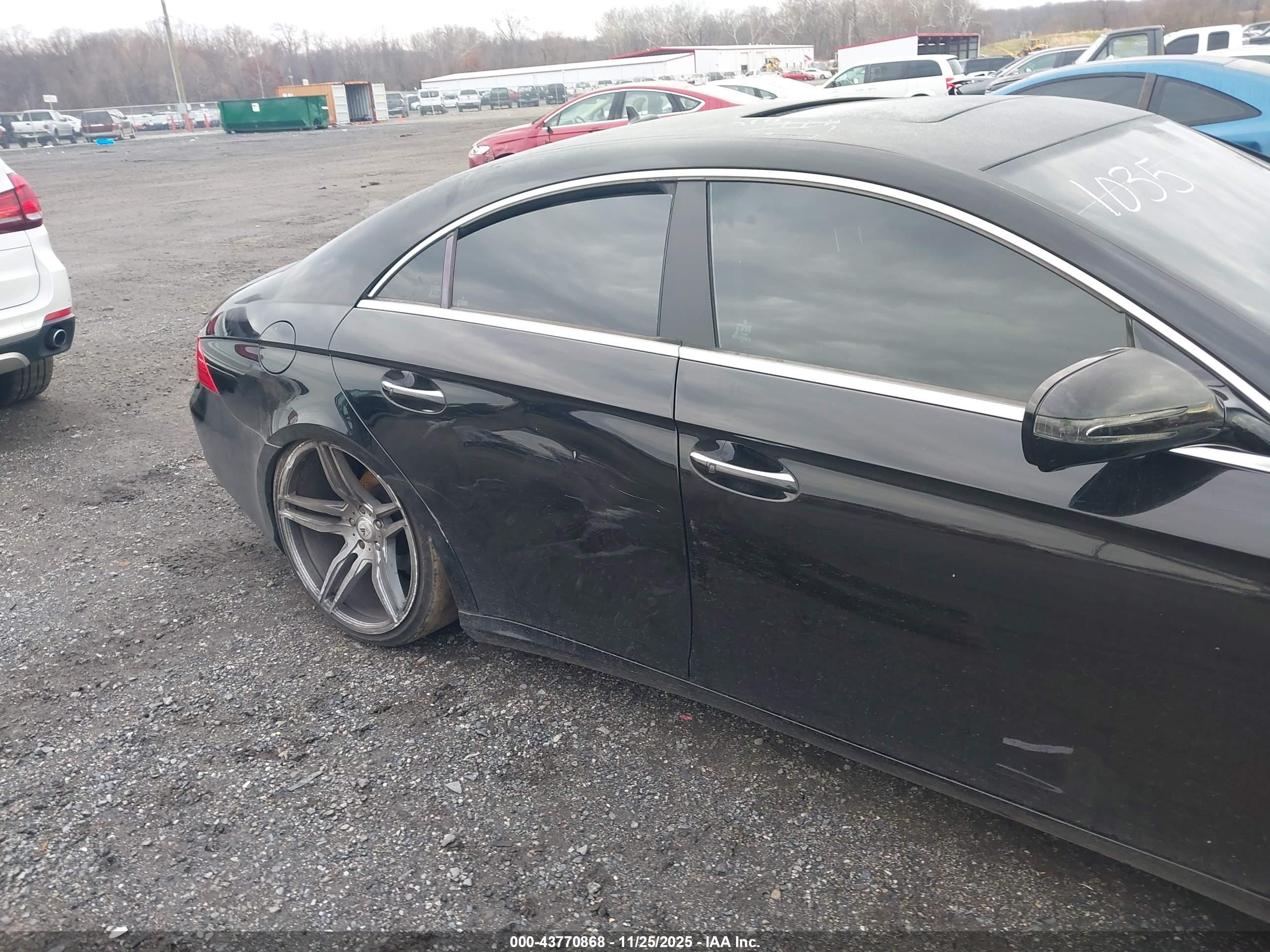 MERCEDES-BENZ CLS image 6