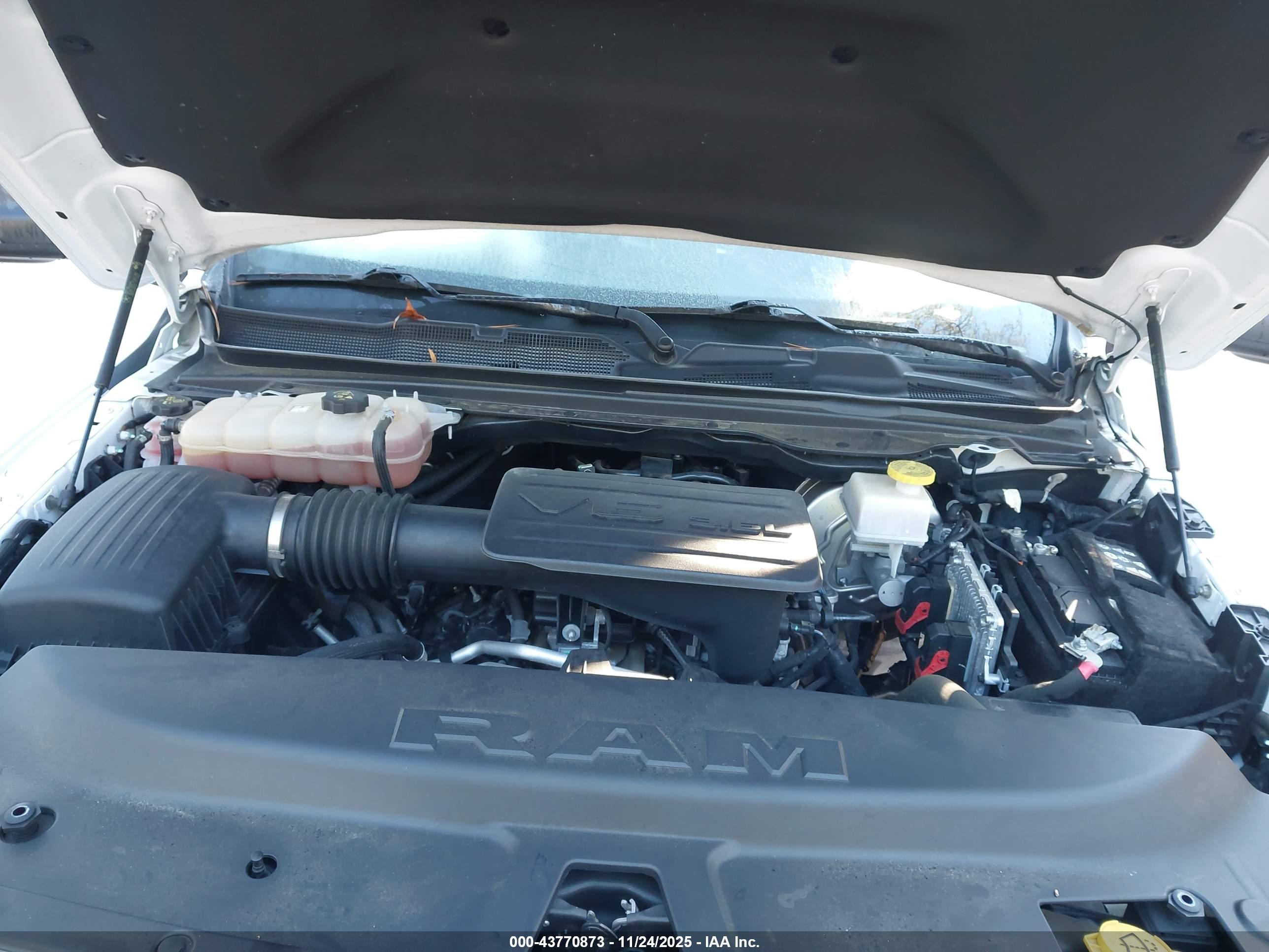 RAM 1500 image 10