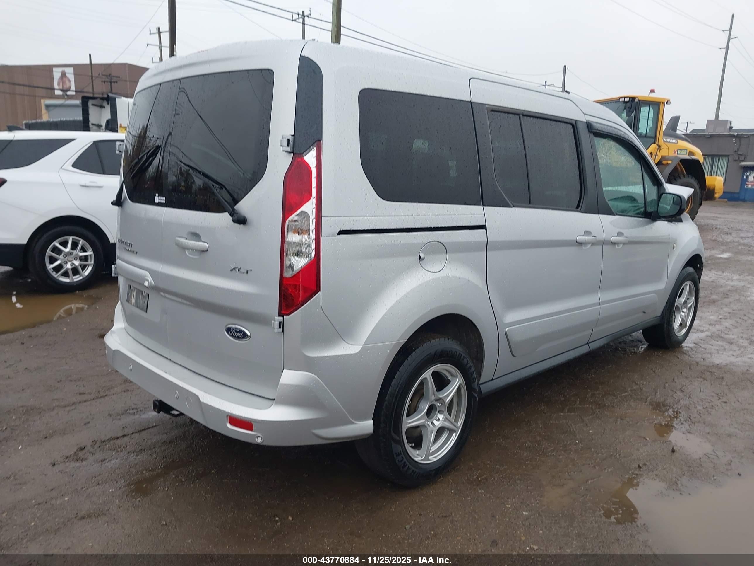 FORD TRANSIT image 4