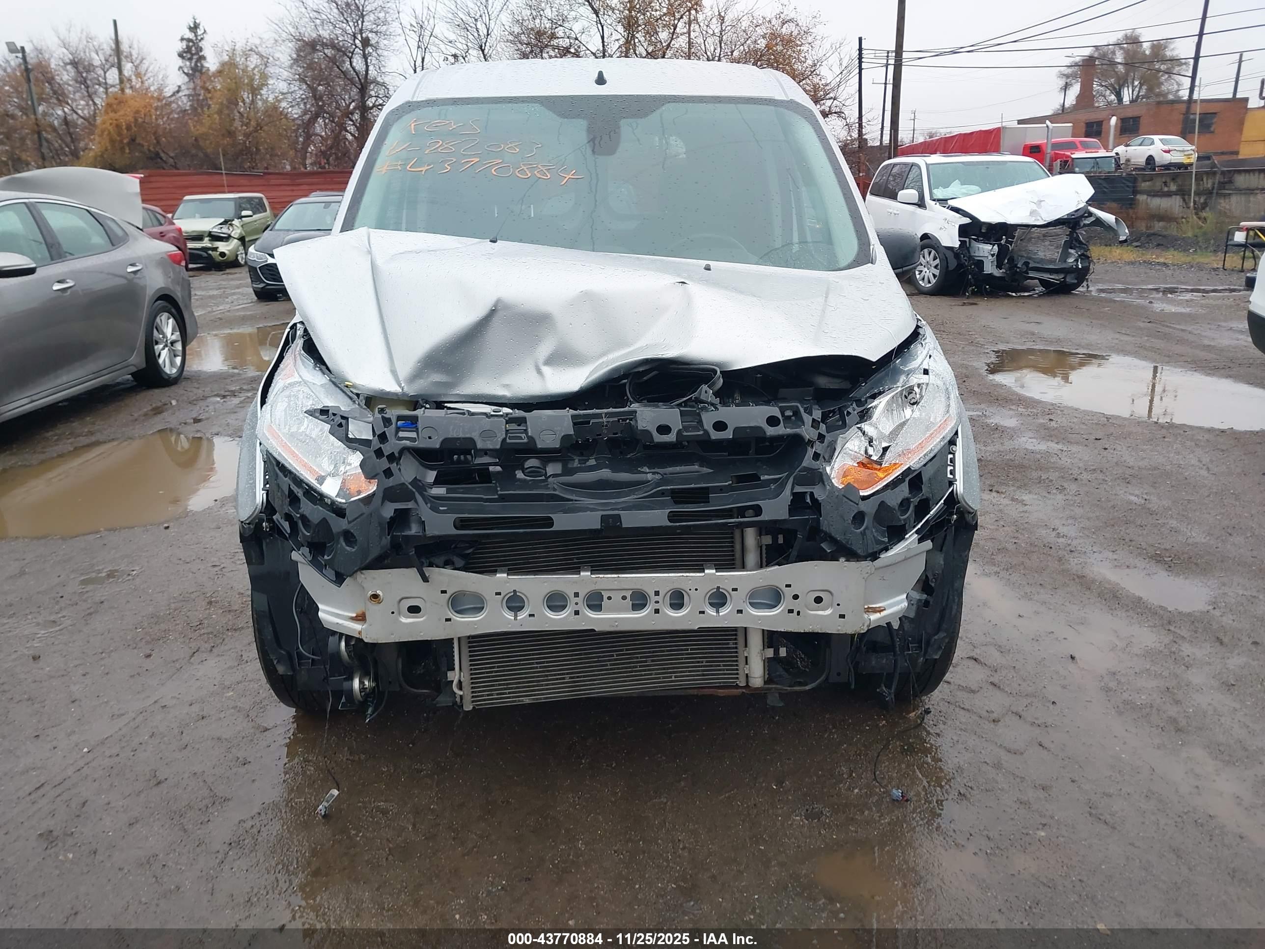 FORD TRANSIT image 6
