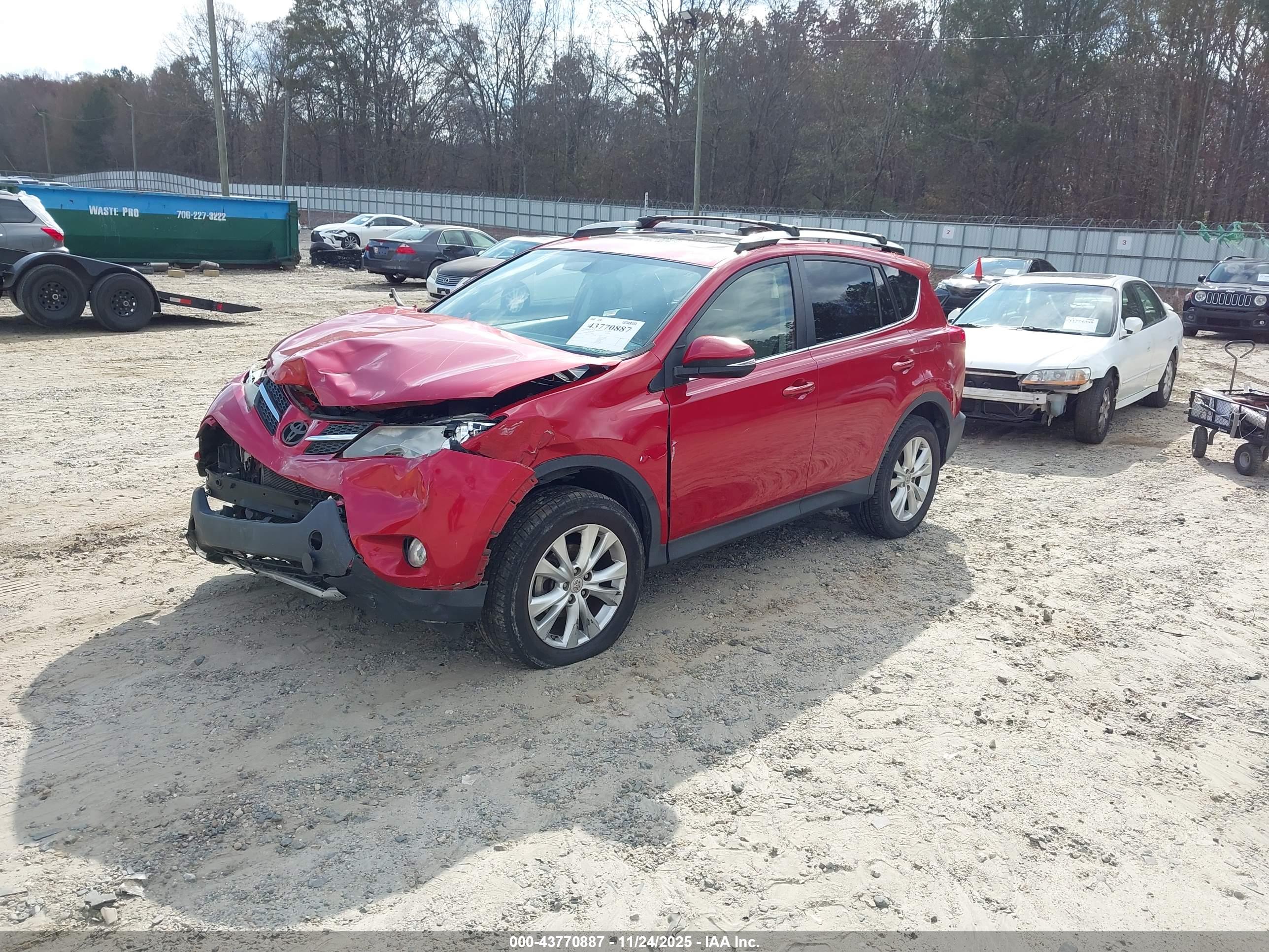 TOYOTA RAV4 image 2