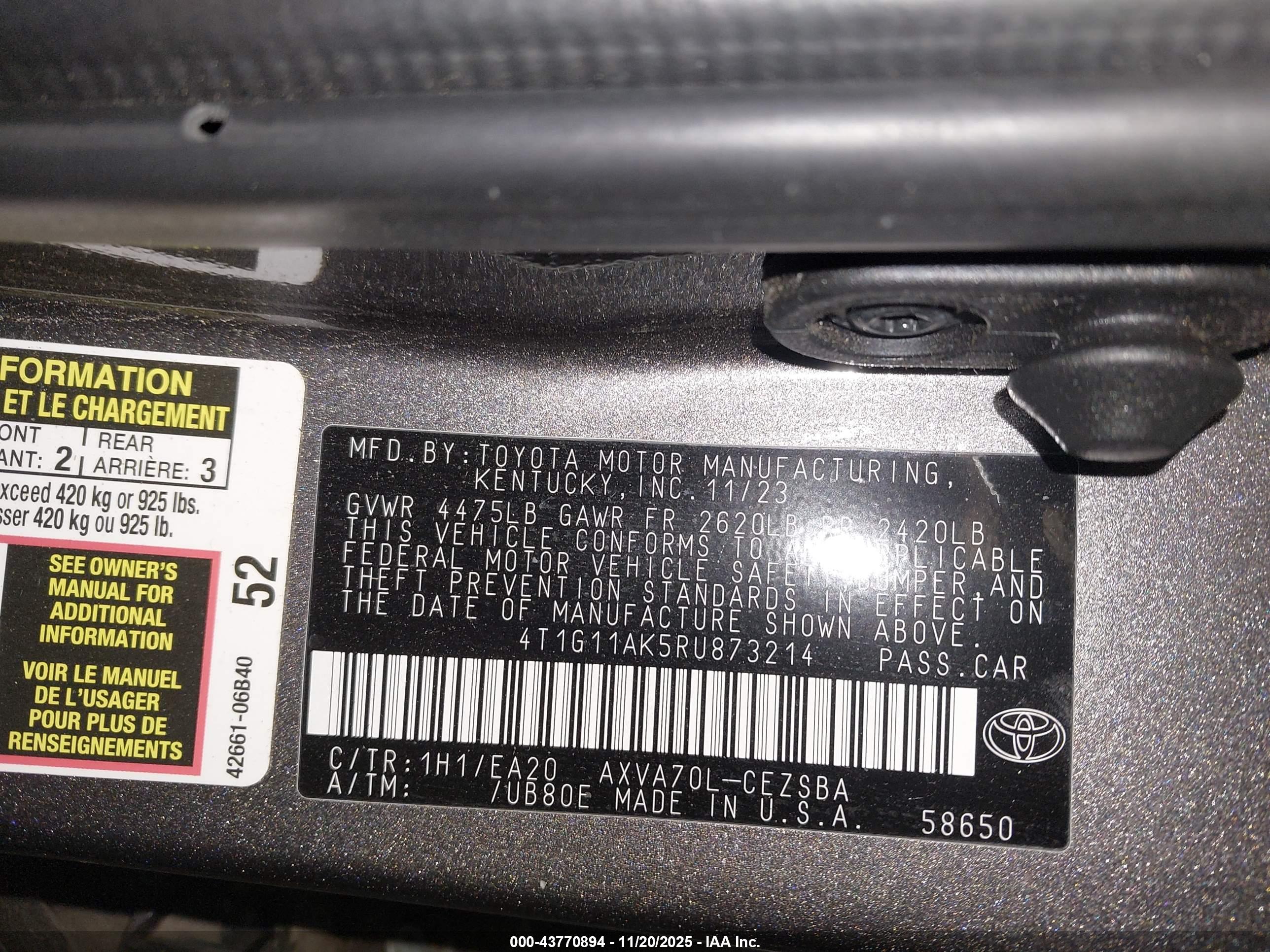 TOYOTA CAMRY image 9