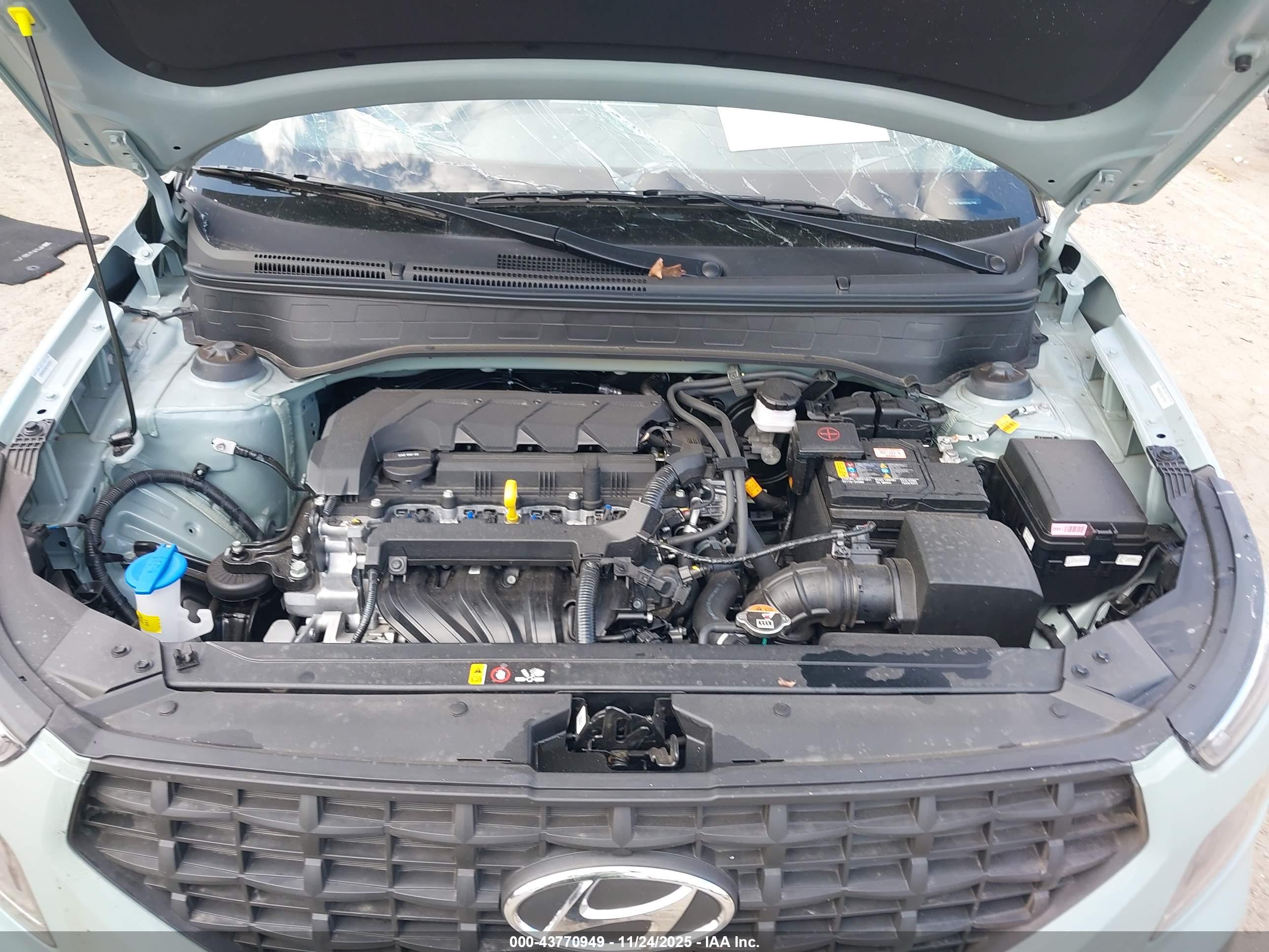 HYUNDAI VENUE image 10