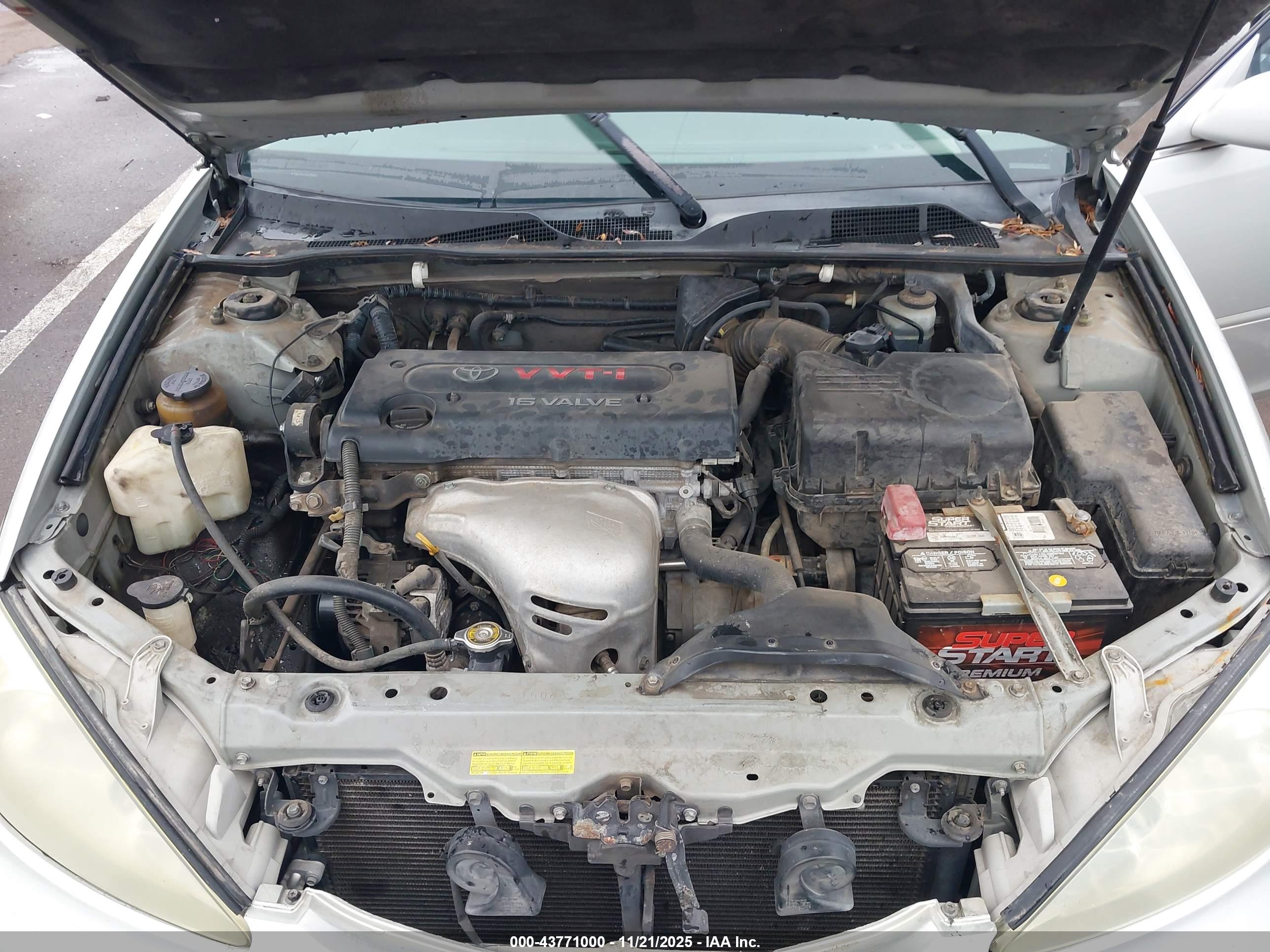 TOYOTA CAMRY image 10