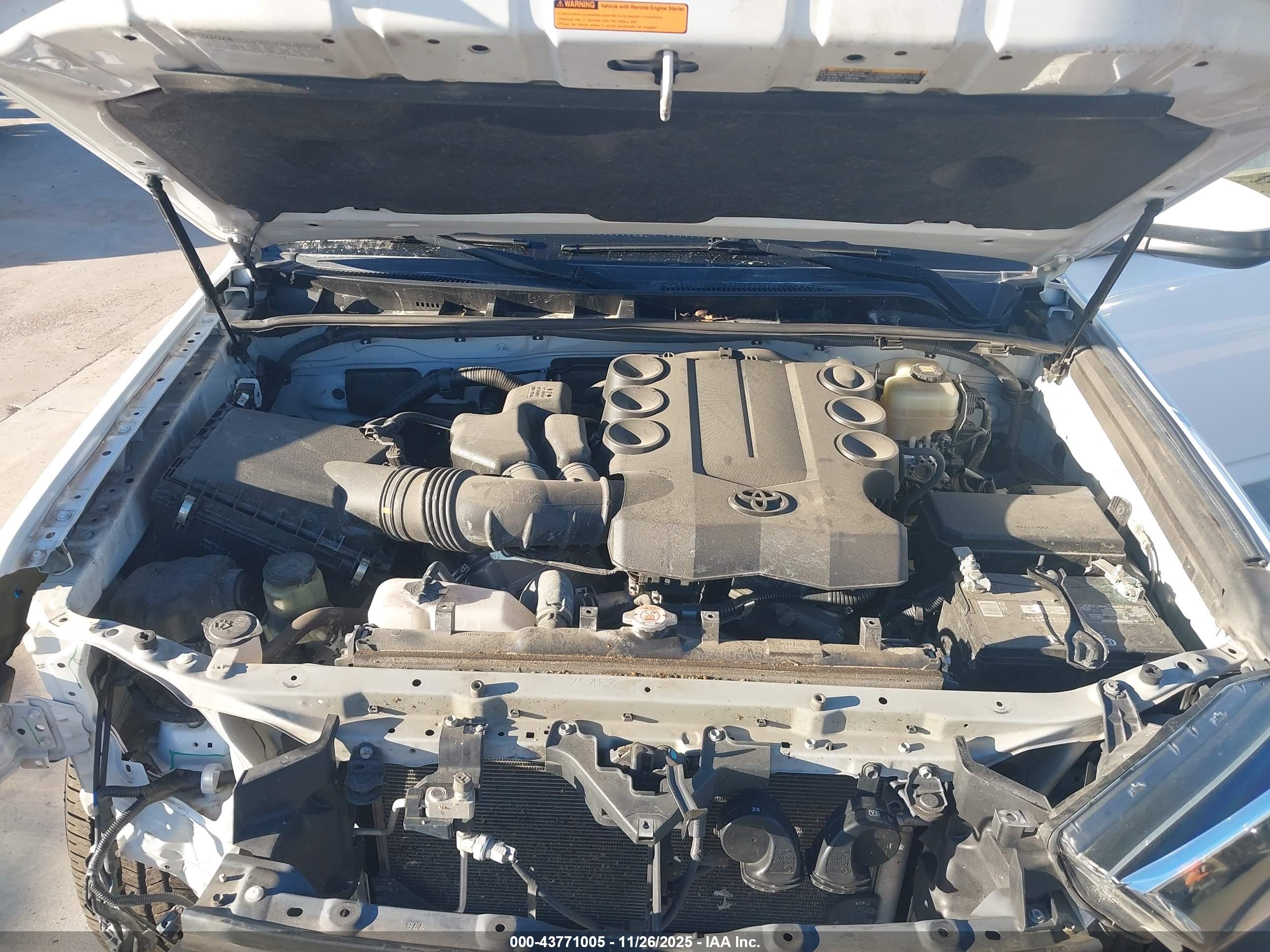 TOYOTA 4RUNNER image 10