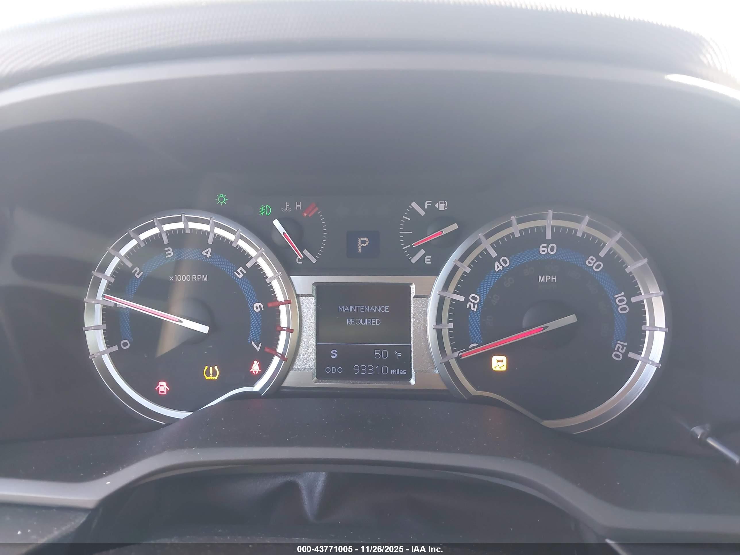 TOYOTA 4RUNNER image 7