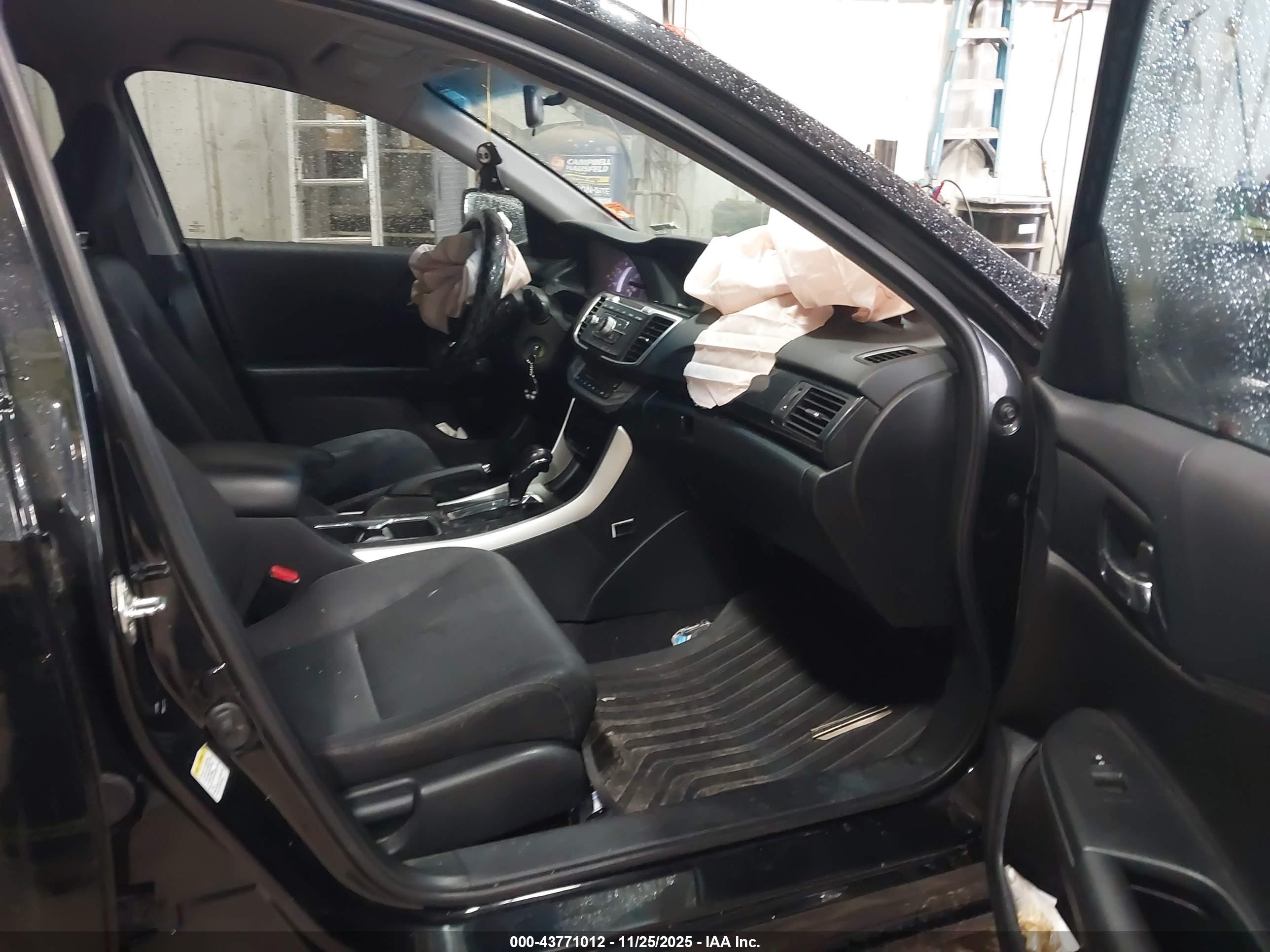 HONDA ACCORD image 5